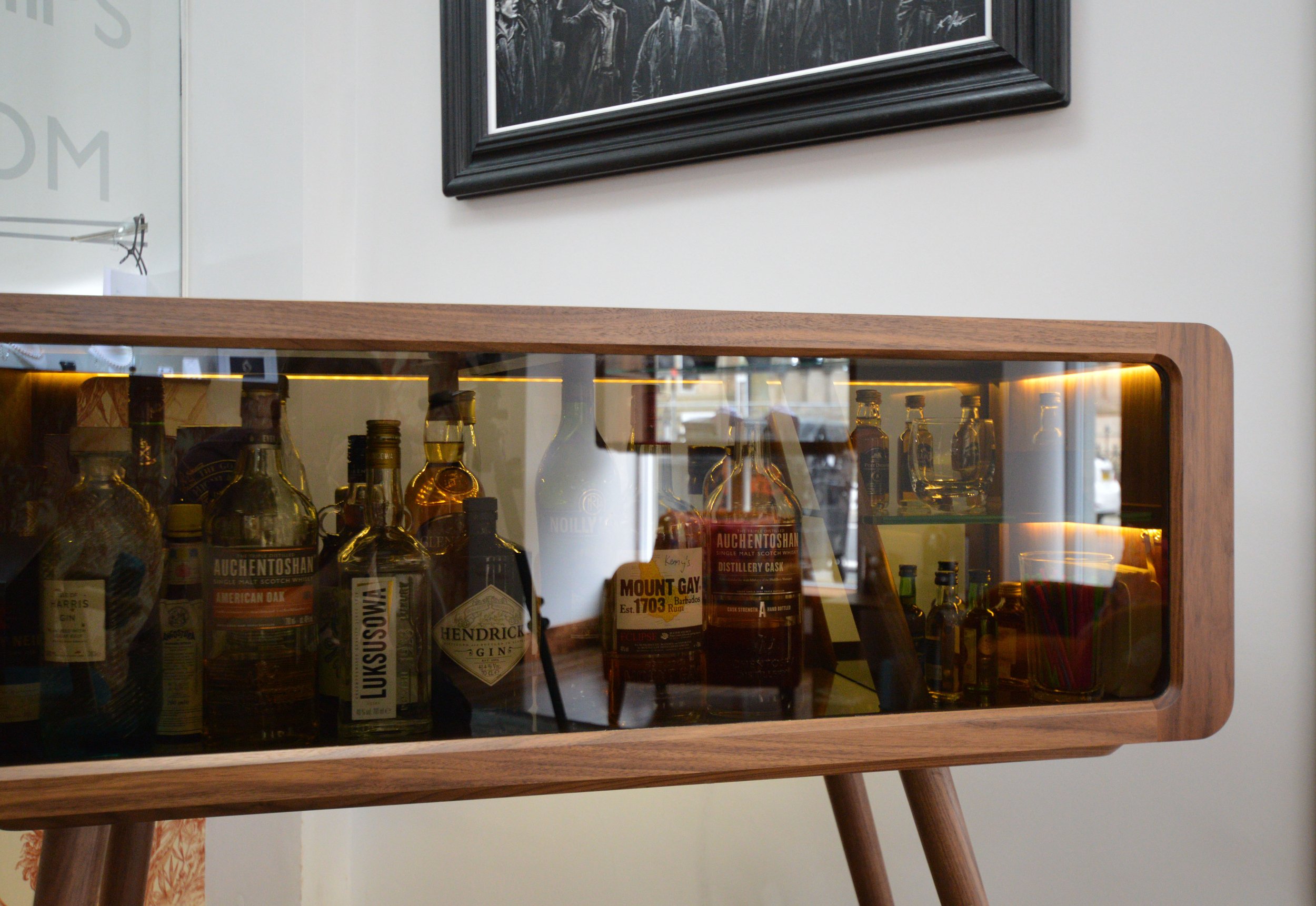 Blair and sheridan drinks bar and cabinet3.jpg