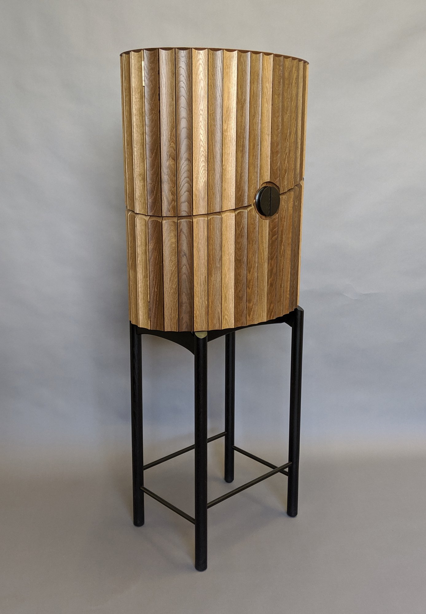 Whisky cabinet 1.jpg