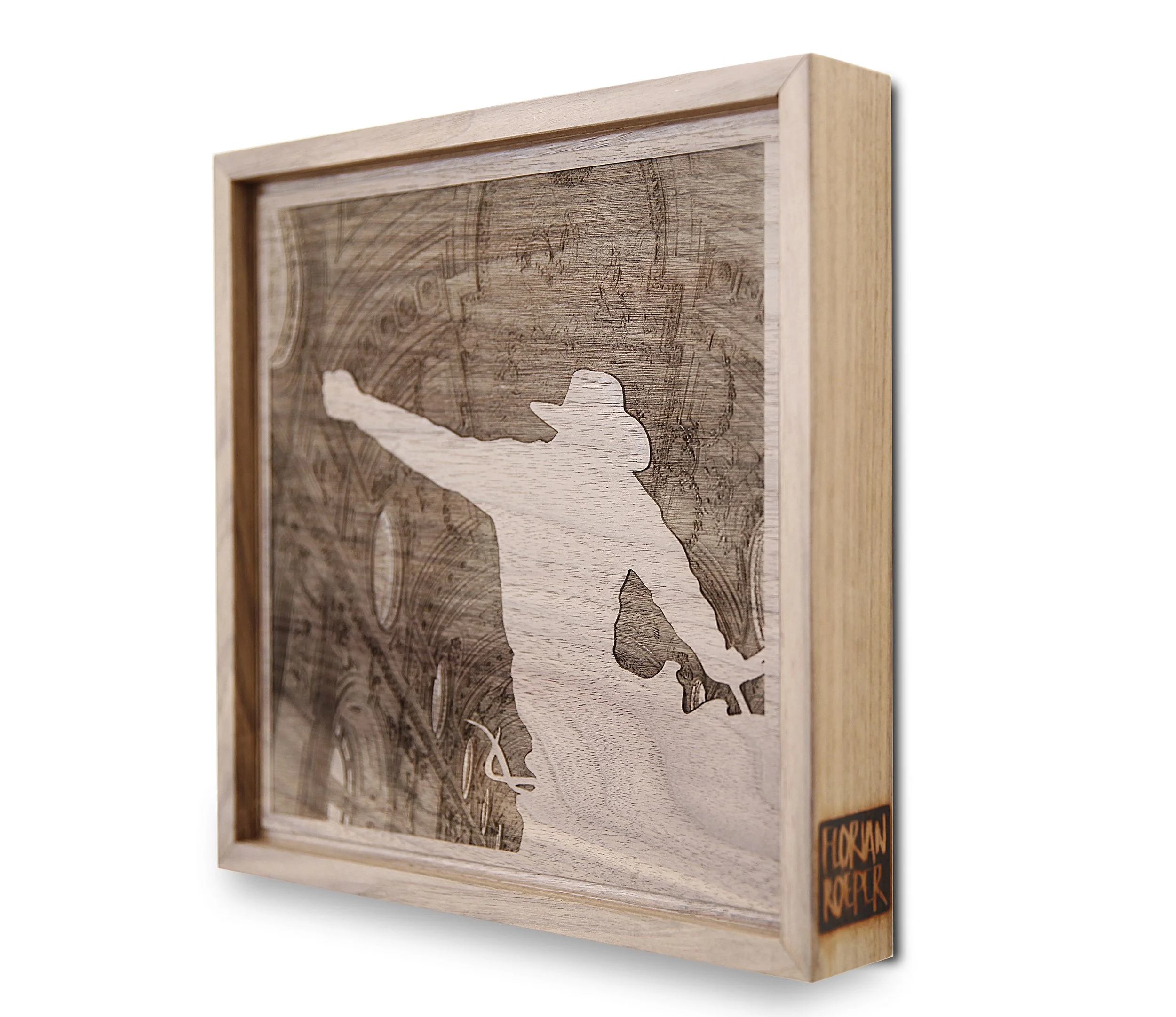 Bronco Baroque_wood 4.jpg