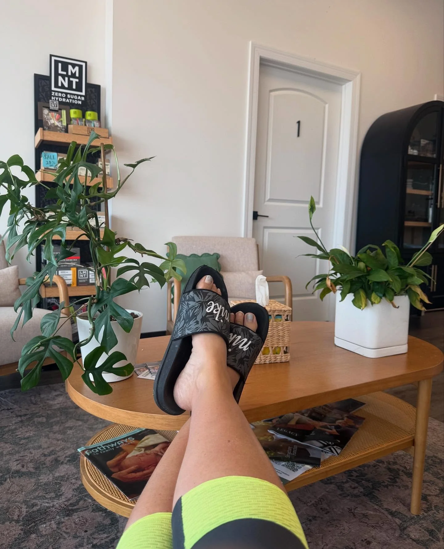 Working with women in wellness... 
makes me want to take better care of myself, too.
.
I spend my days helping women grow brands that help others feel better. I&rsquo;s a pretty powerful reminder to keep doing 👉 all the things 👈 that keep me feelin
