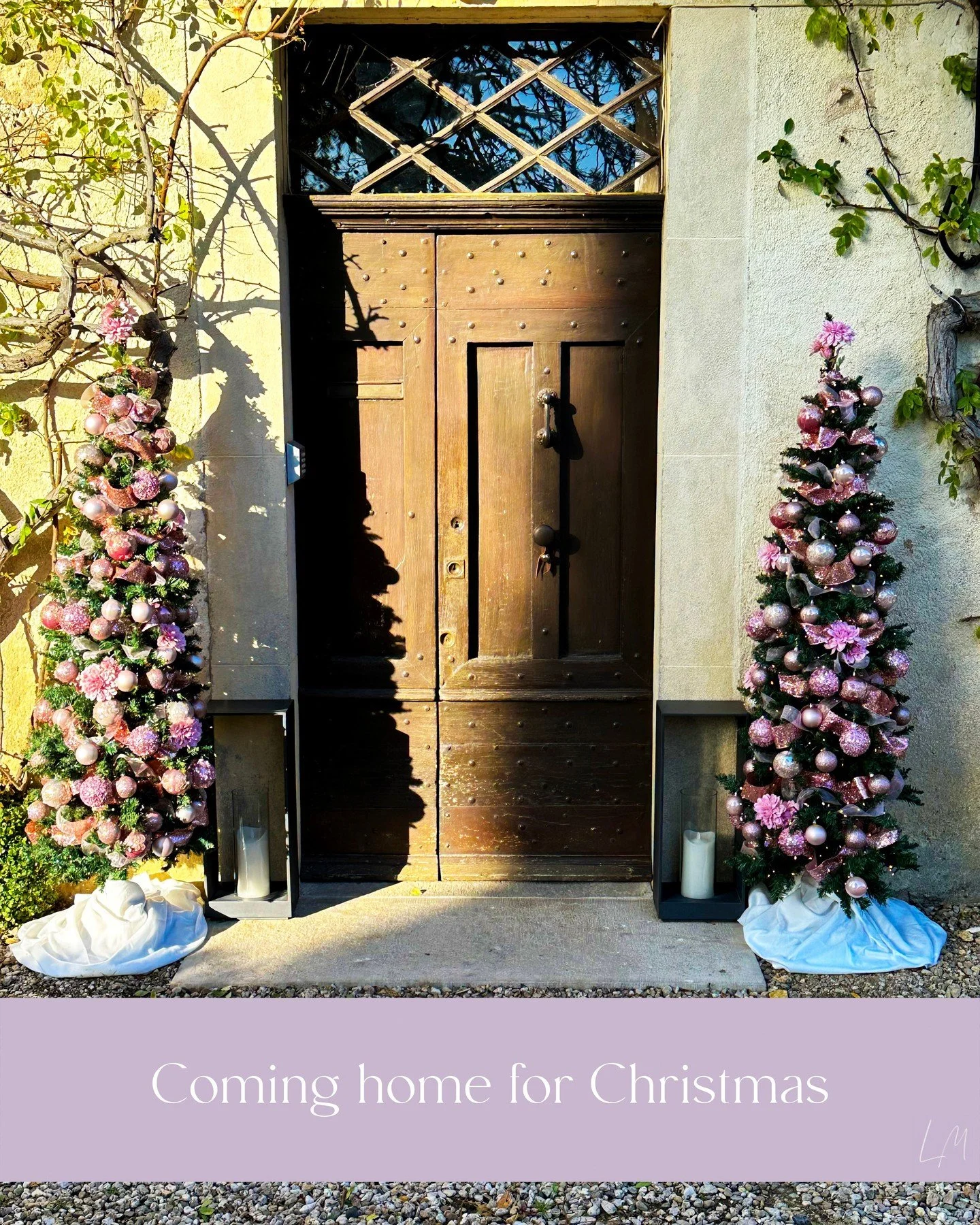 Step through the door and into the season.

Where centuries-old charm meets festive elegance, and every arrival feels like coming home for the holidays.

✨ This is Christmas at Les Manibelles. 

#LesManibelles #ChristmasInFrance  #FrenchChristmas