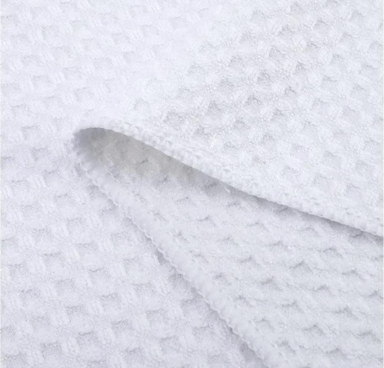 https://i.etsystatic.com/19040482/r/il/c17f52/6598751424/il_fullxfull.6598751424_9gnb.jpg