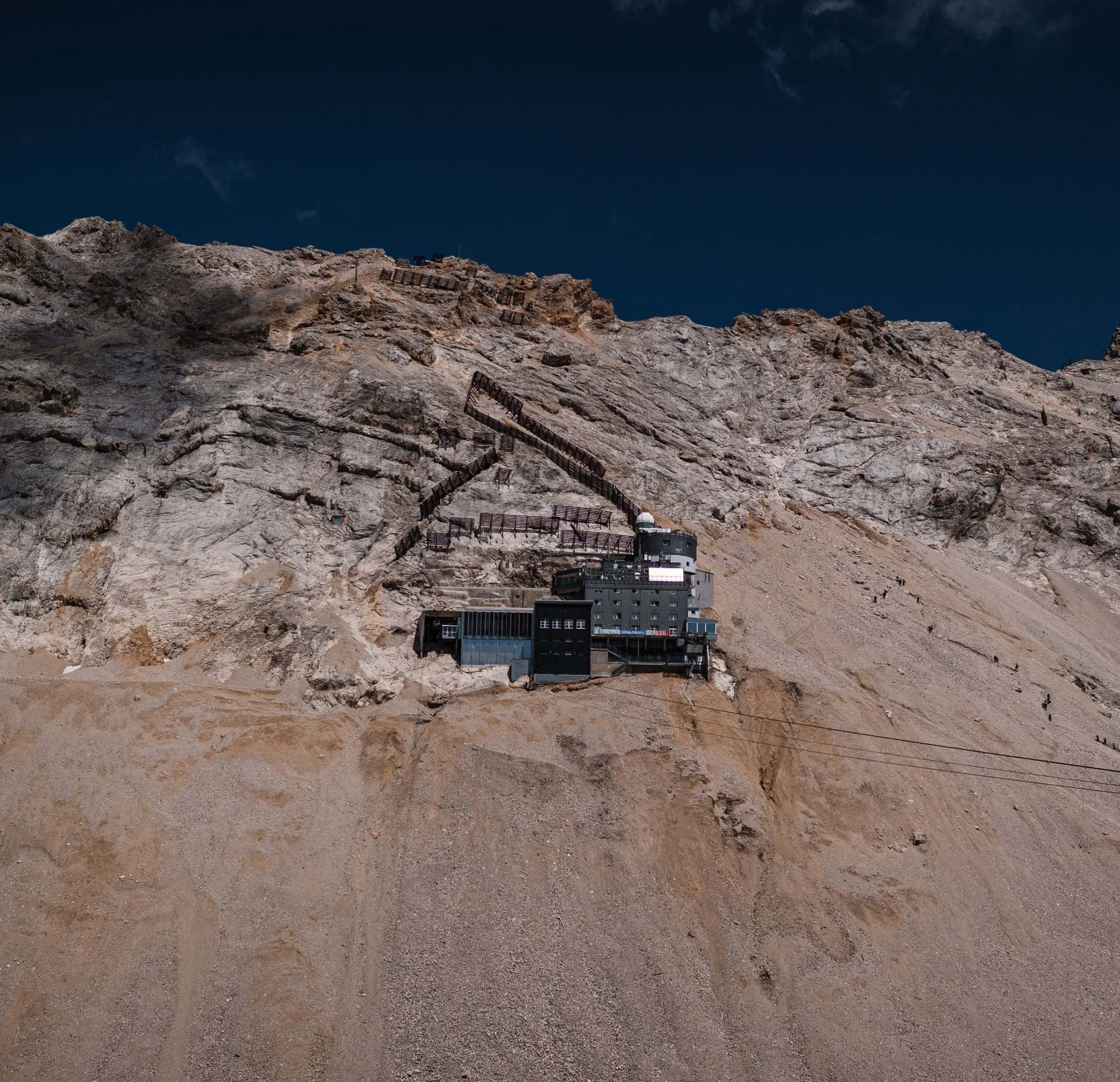 Hochzeitsreportage Zugspitze – standesamtliche Trauung mit Alpenblick