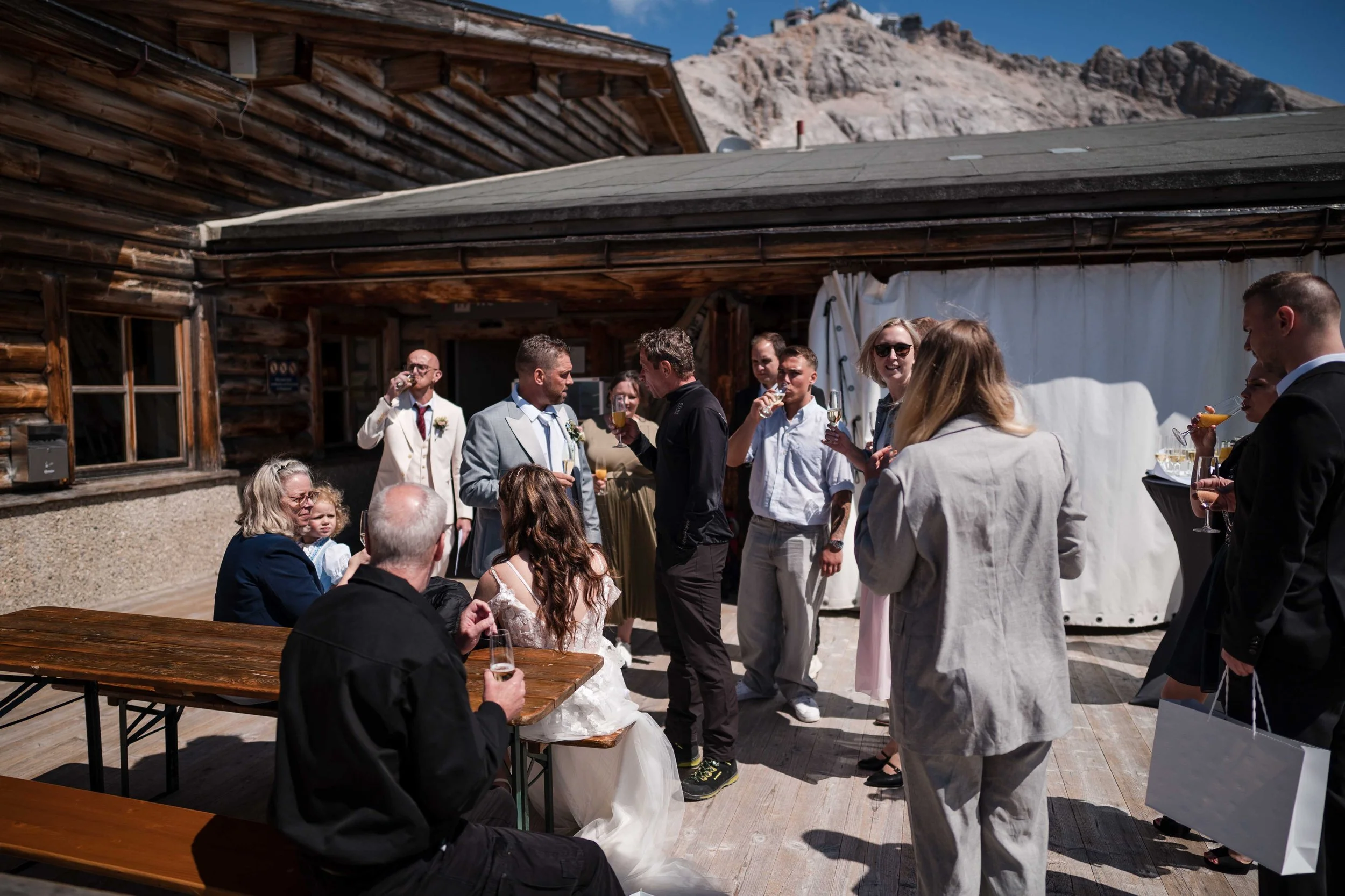 Hochzeitsreportage Zugspitze – standesamtliche Trauung mit Alpenblick