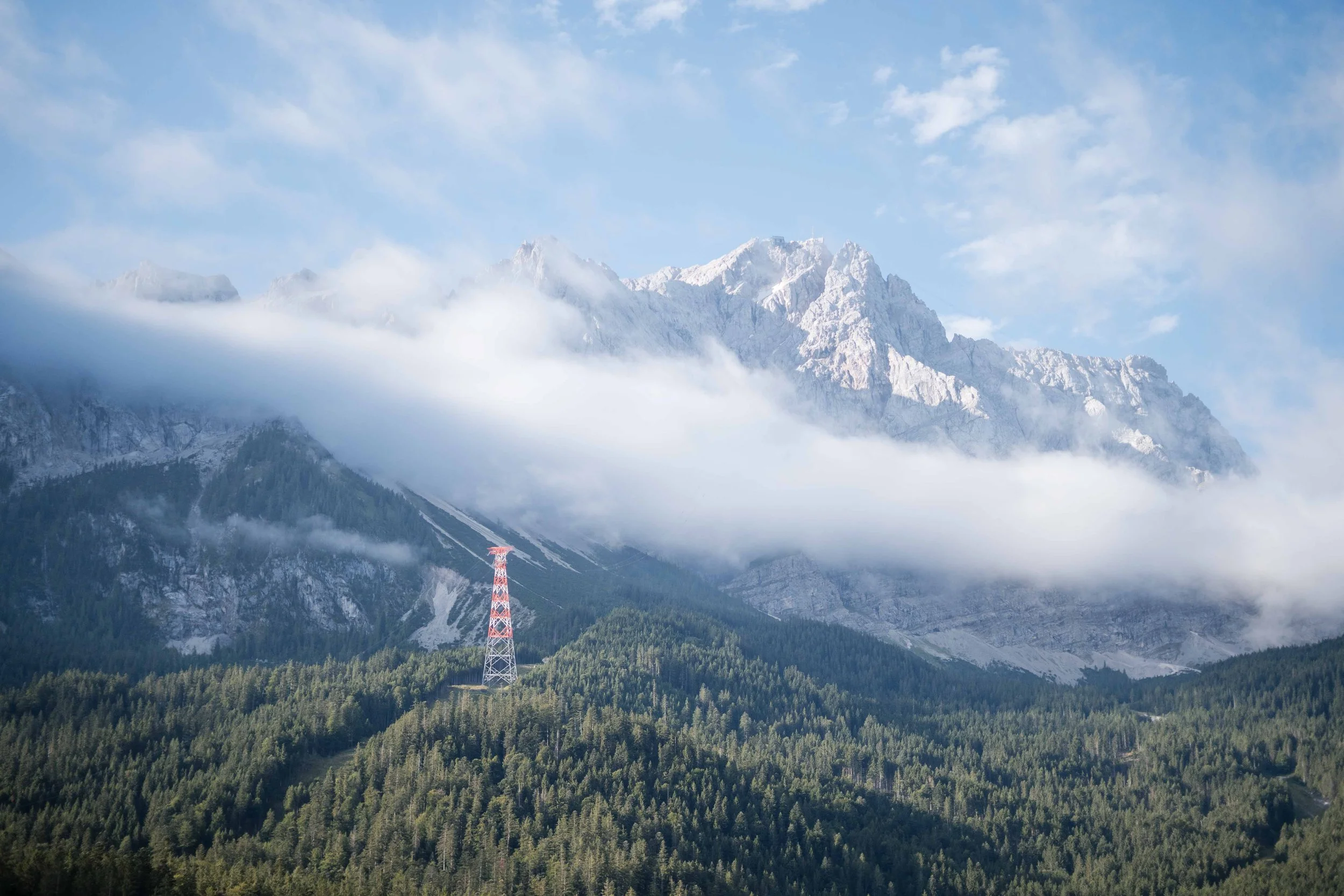Hochzeitsreportage Eibsee – freie Trauung in ruhiger Morgenstimmung
