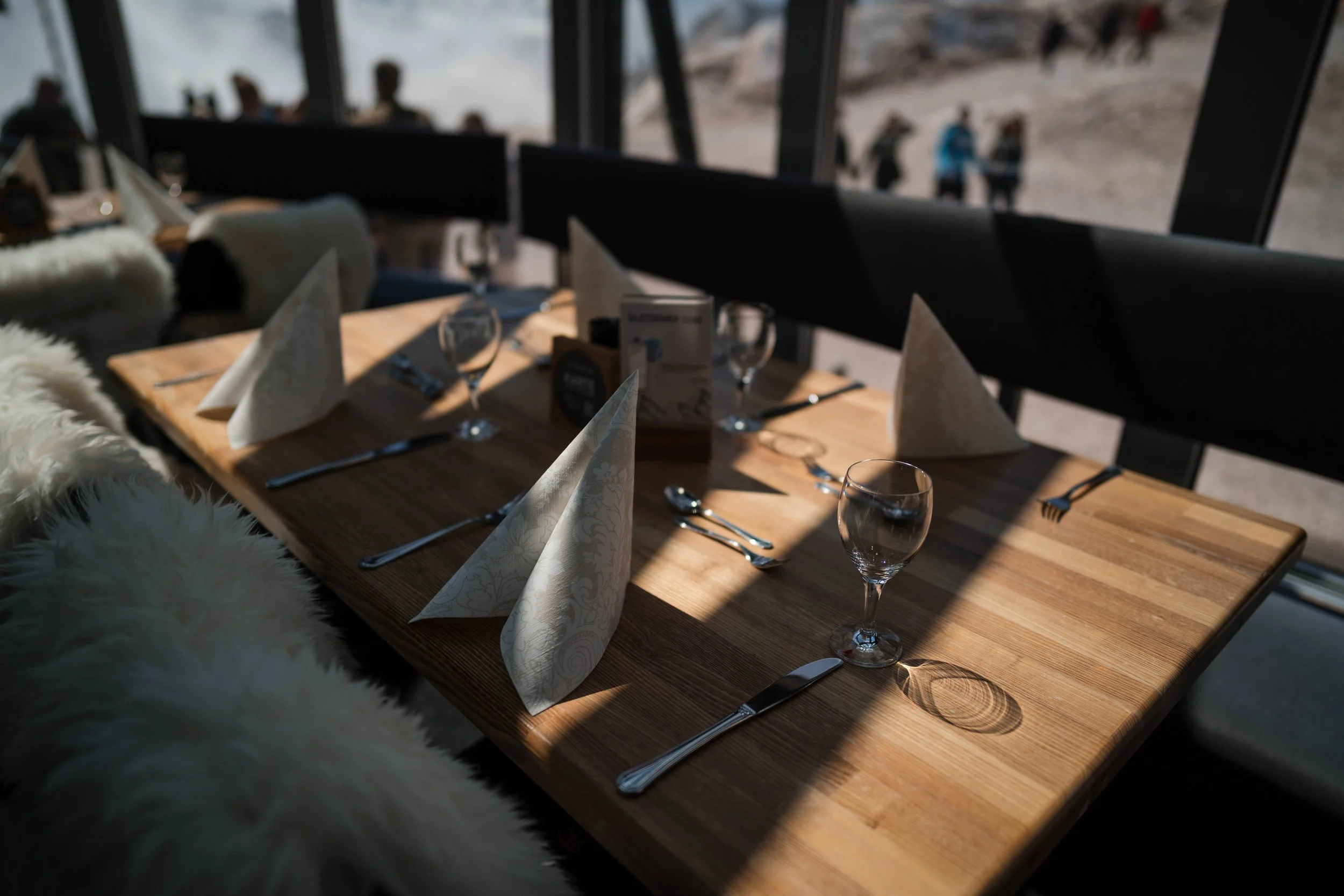 Hochzeitsreportage Zugspitze – standesamtliche Trauung mit Alpenblick