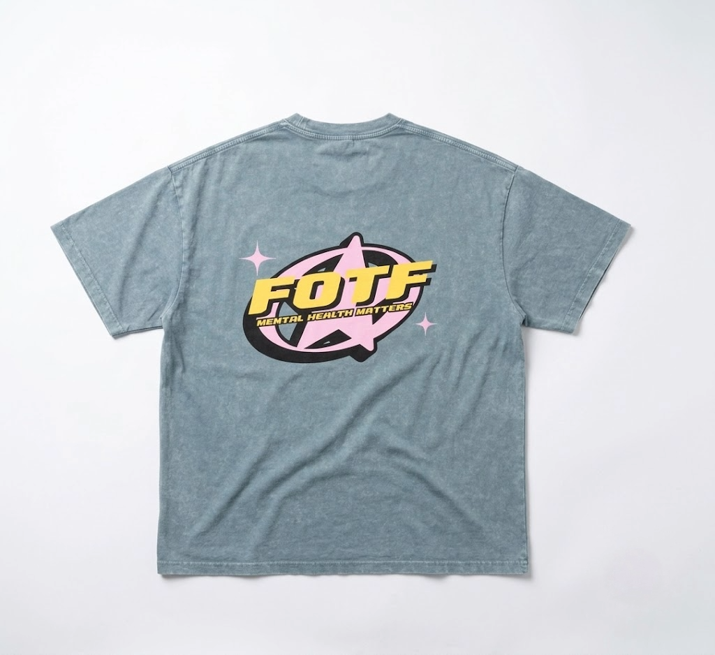 pink star back blue.png