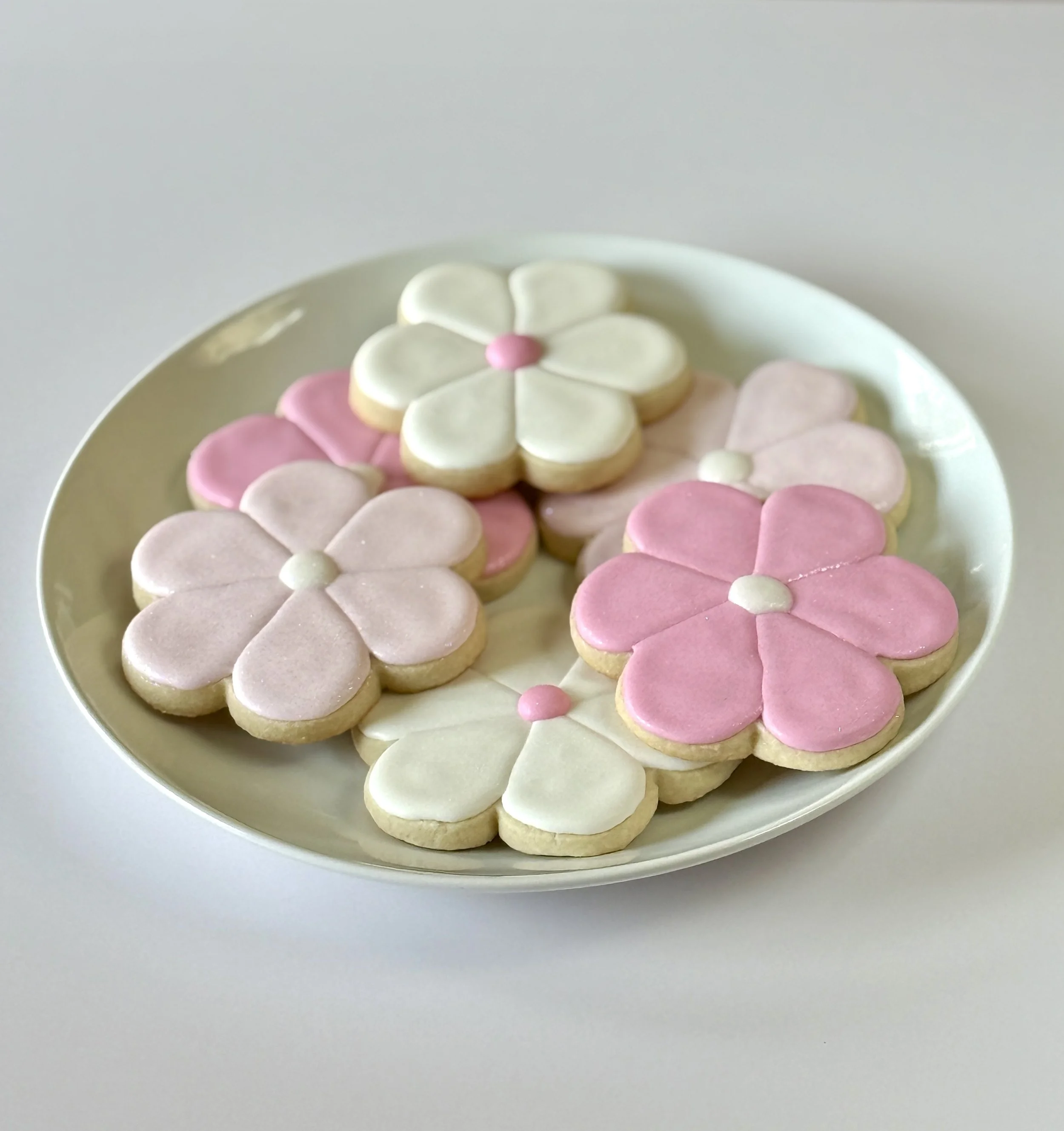 Flower sugar cookies.jpg