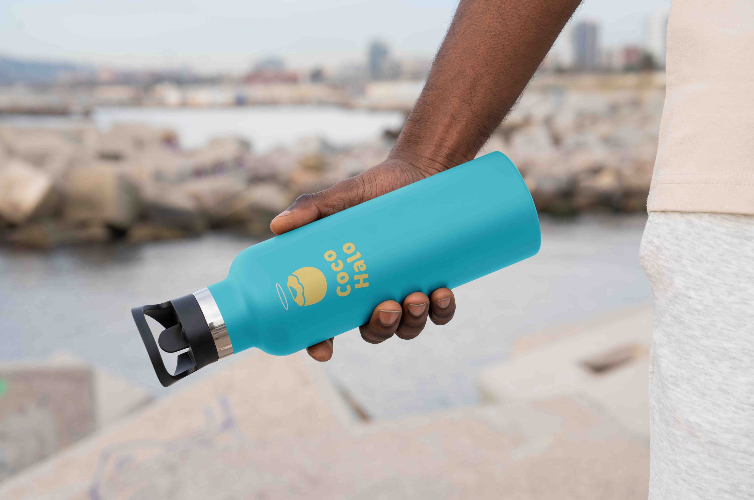 waterbottlemockup2.jpg