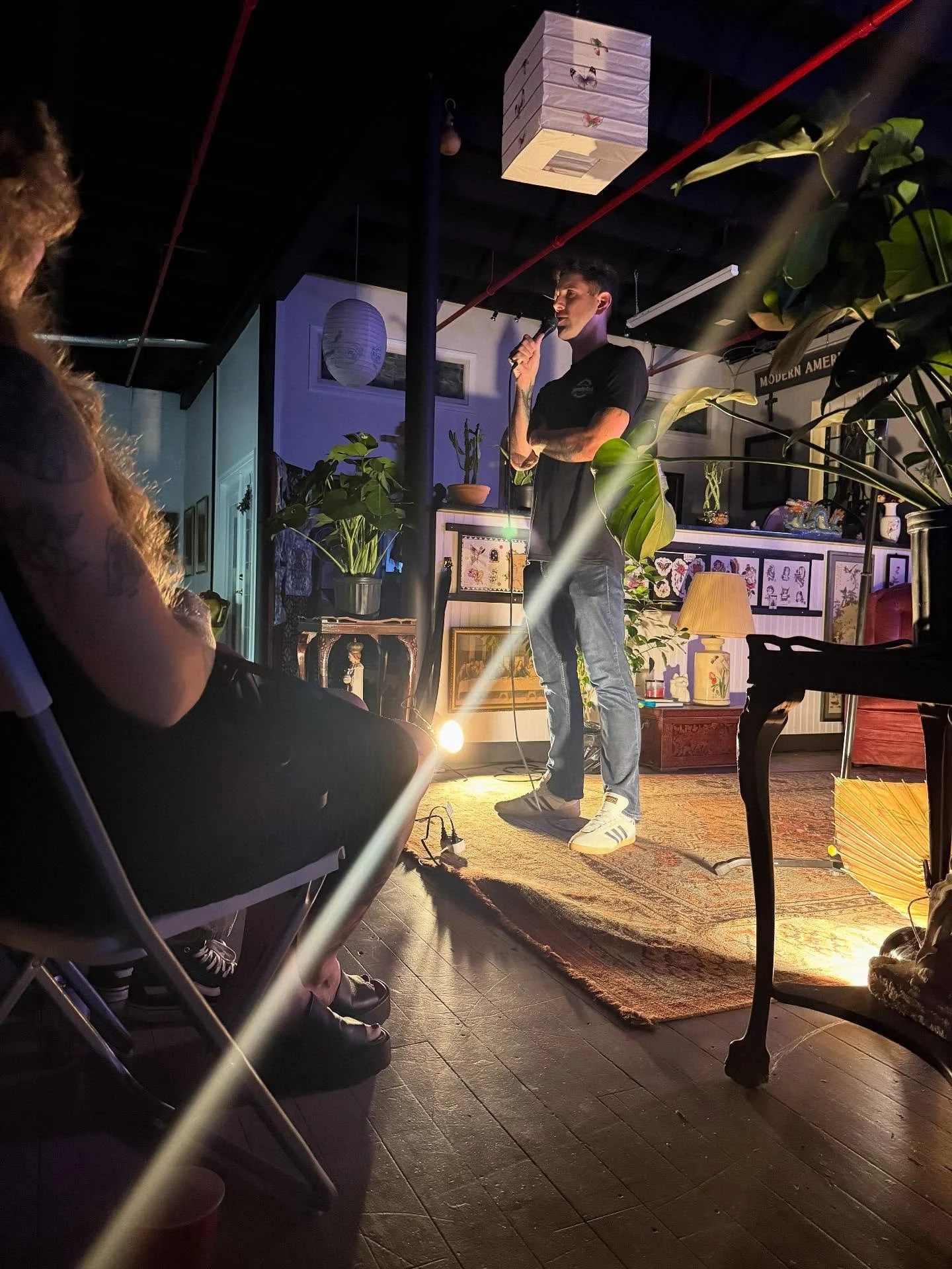 THANK YOU EVERYONE WHO CAME TO LAUGH LAST NIGHT.

NEXT ONE WILL BE AN EPIC HALLOWEEN THEMED BASH WITH FOOD TRUCK. KEEP AN EYE OUT FOR FLYERS AROUND TOWN FOR VOL III OF STRAIGHT TO HELL COMEDY NIGHT. Thanks to all the comics and @ginishglenn from LAUG