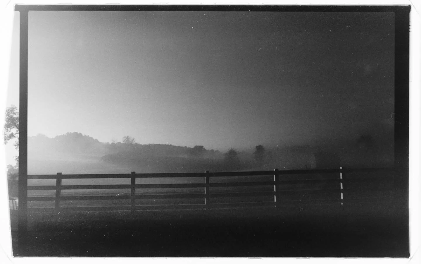 &ldquo;Faith is the gaze of a soul upon a saving God&rdquo; - AW Tozer
- some snapshots from recent fall mornings at and around home with the kids ✨
📸 #ｐｅｎｔａｘ #pentaxsuperprogram 
🎞️ #kentmere400 
#35mmgrain #grainisgoodmag #staybrokeshootfilm #fil