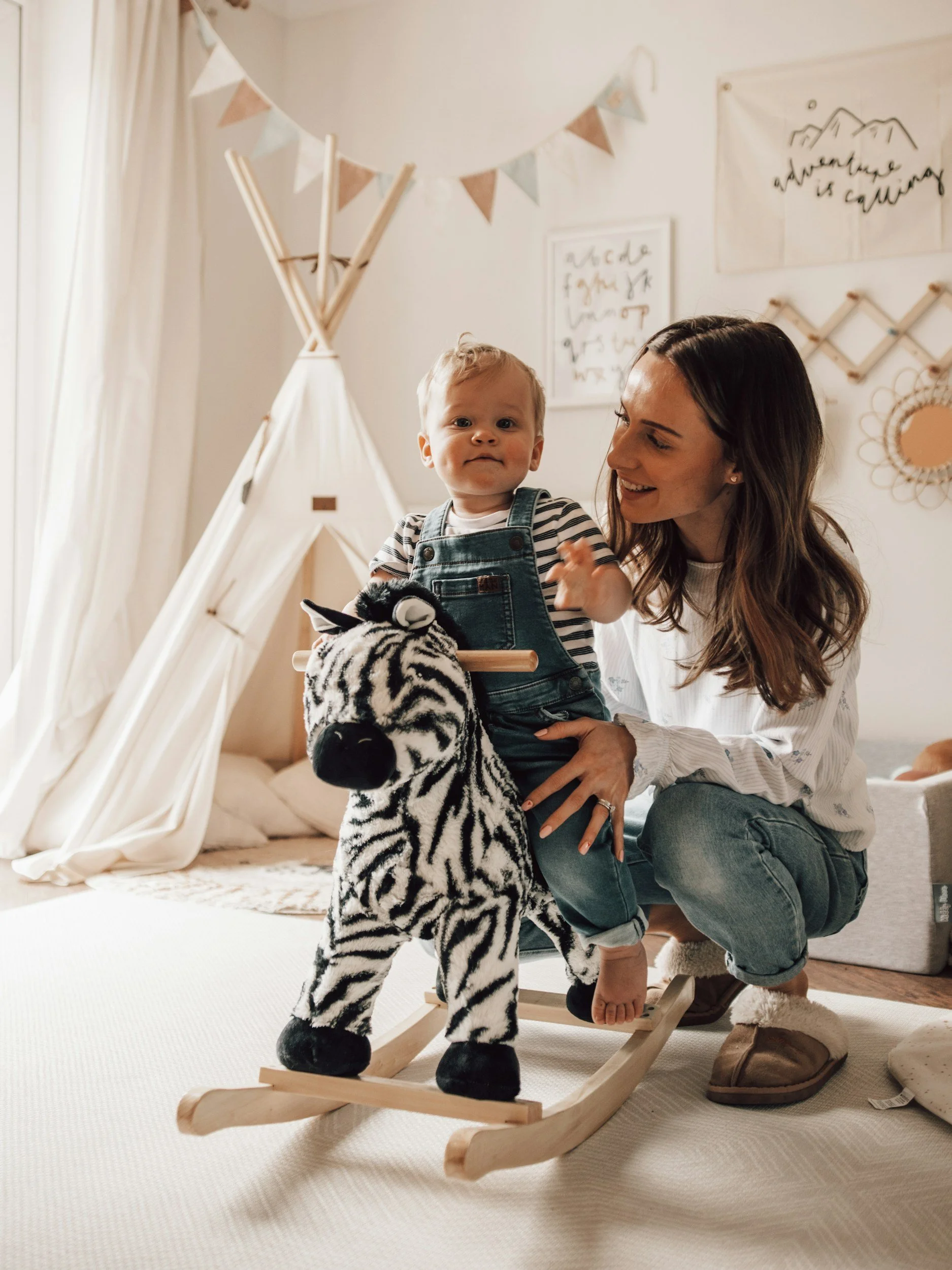 Mother and Toddler playing together bonding and improving mother's mental health around depression and anxiety