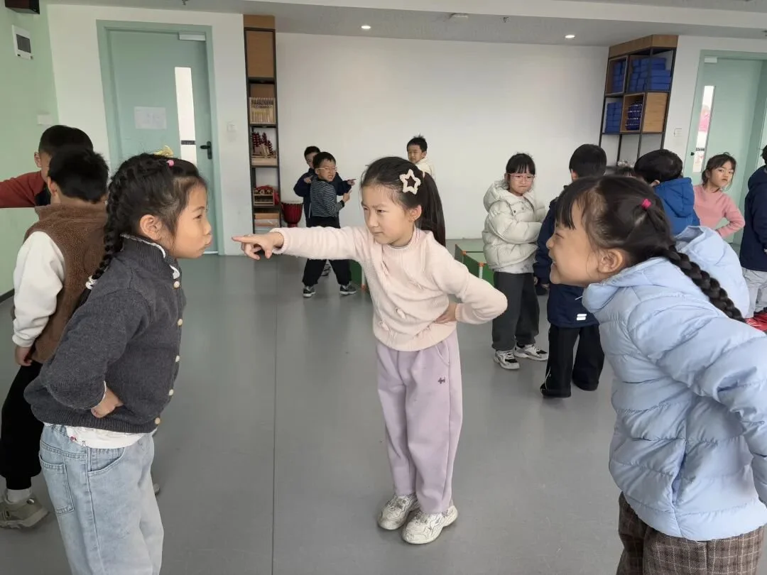 课例复盘 | 当《三个和尚》遇上戏剧教育：一年级音乐课还能这样上？