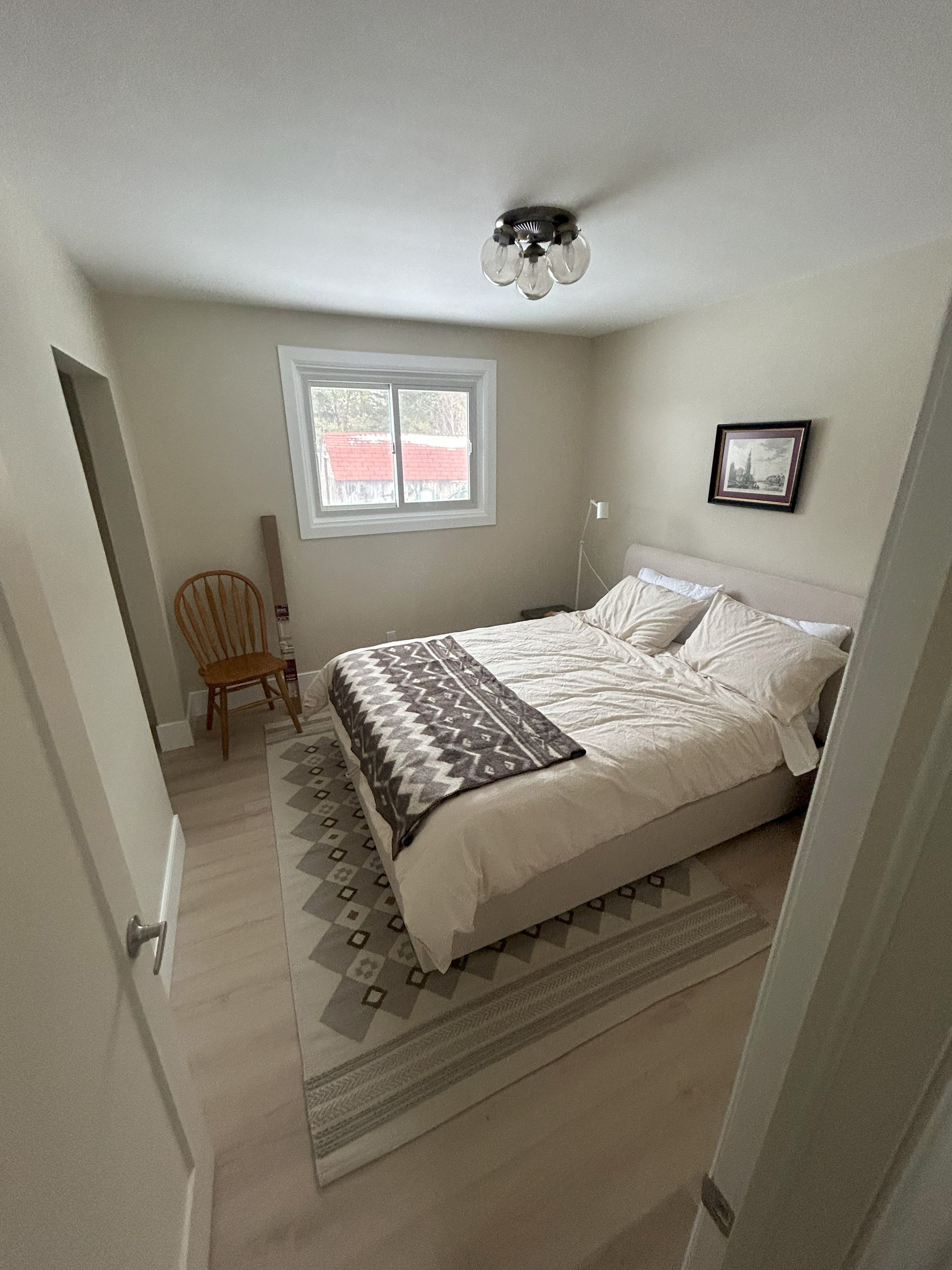 linda bedroom 2 after.jpg