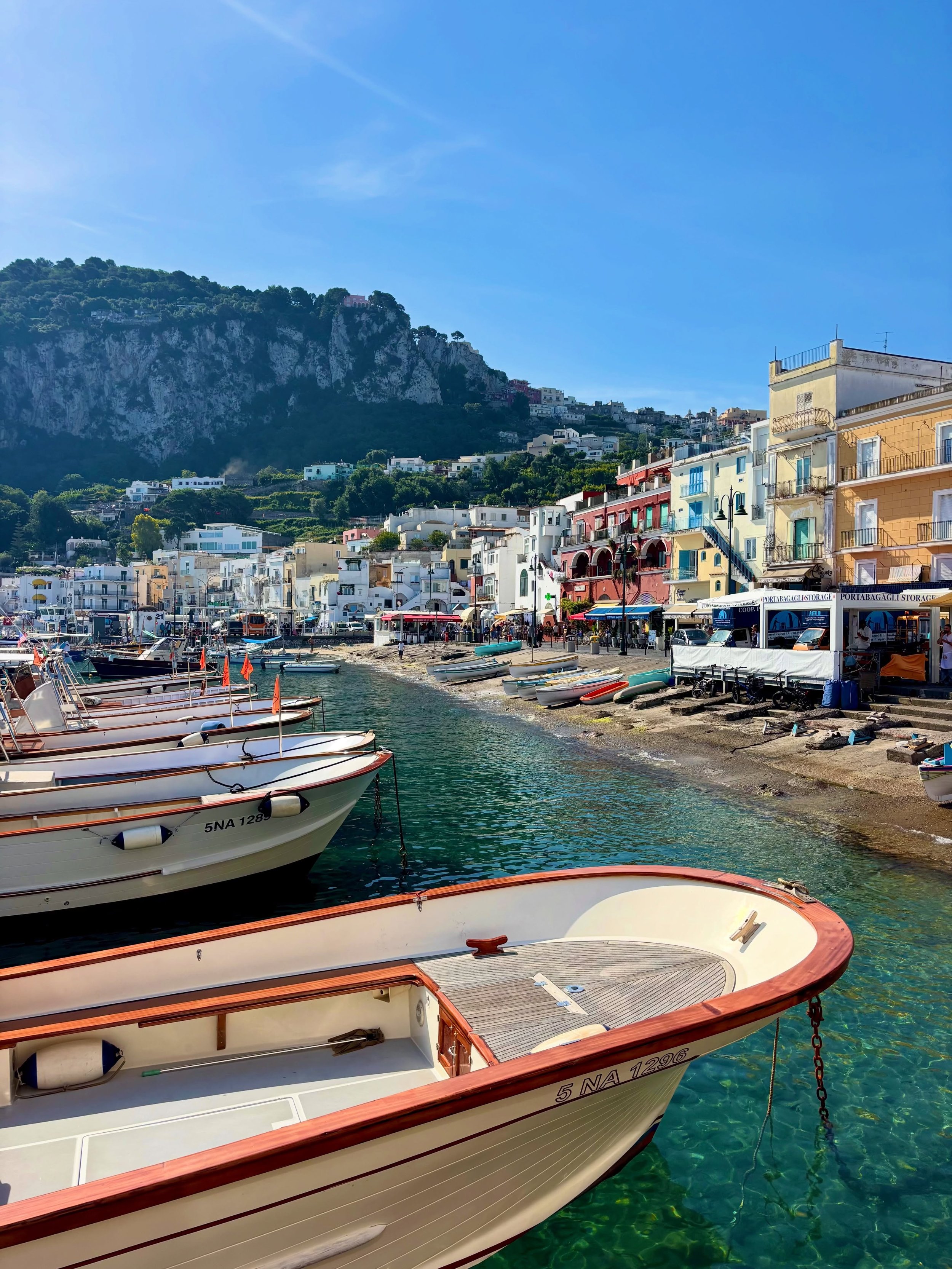 📍CAPRI, ITALY 🇮🇹

After visiting in 2023 for my birthday, we returned this year to celebrate Matt&rsquo;s. Catching the ferry from Sorrento, it&rsquo;s the perfect day trip. A day spent wandering the narrow streets lined with designer stores, stop