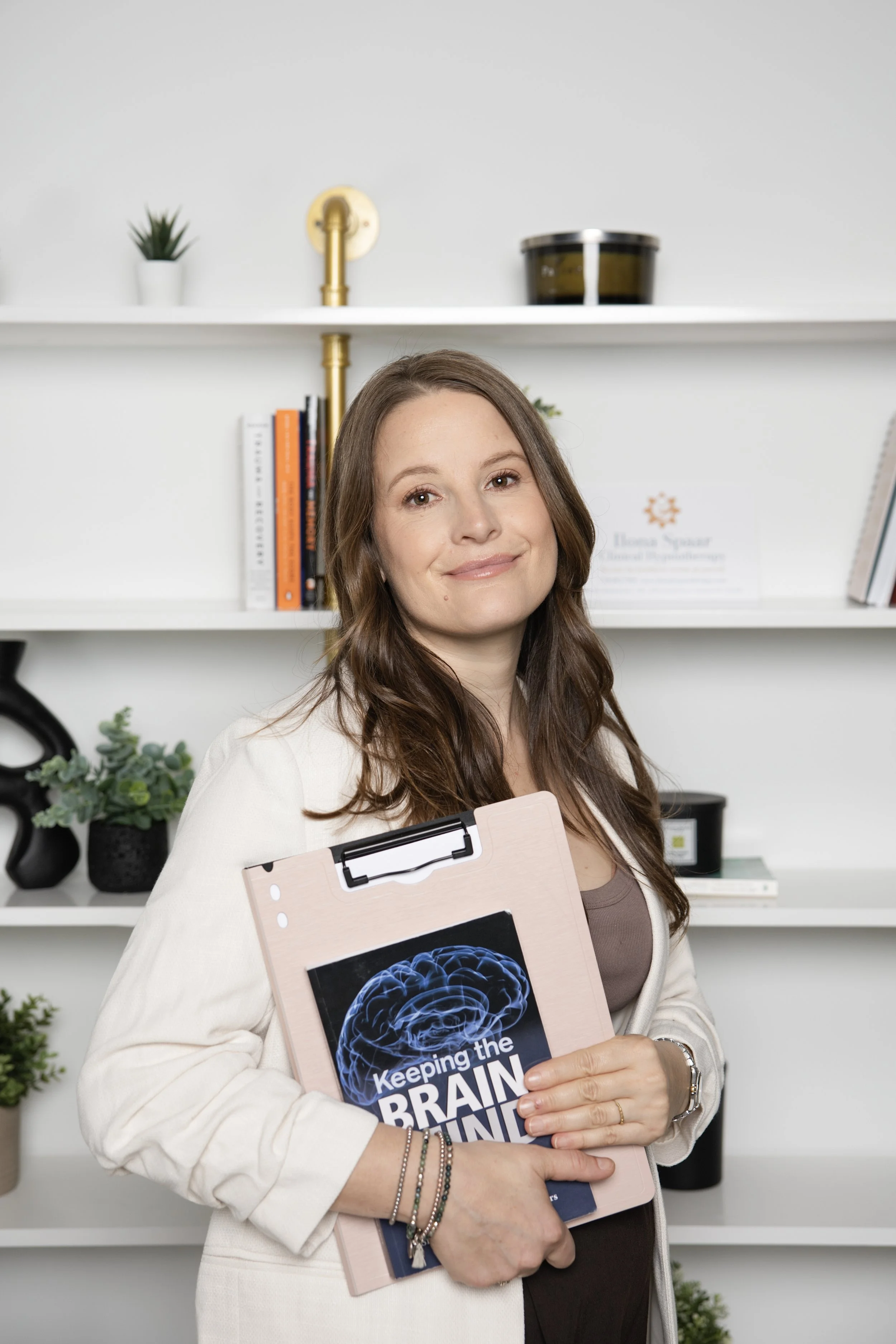 image of Ilona Spaar Registered Clicinal Hypnotherapist