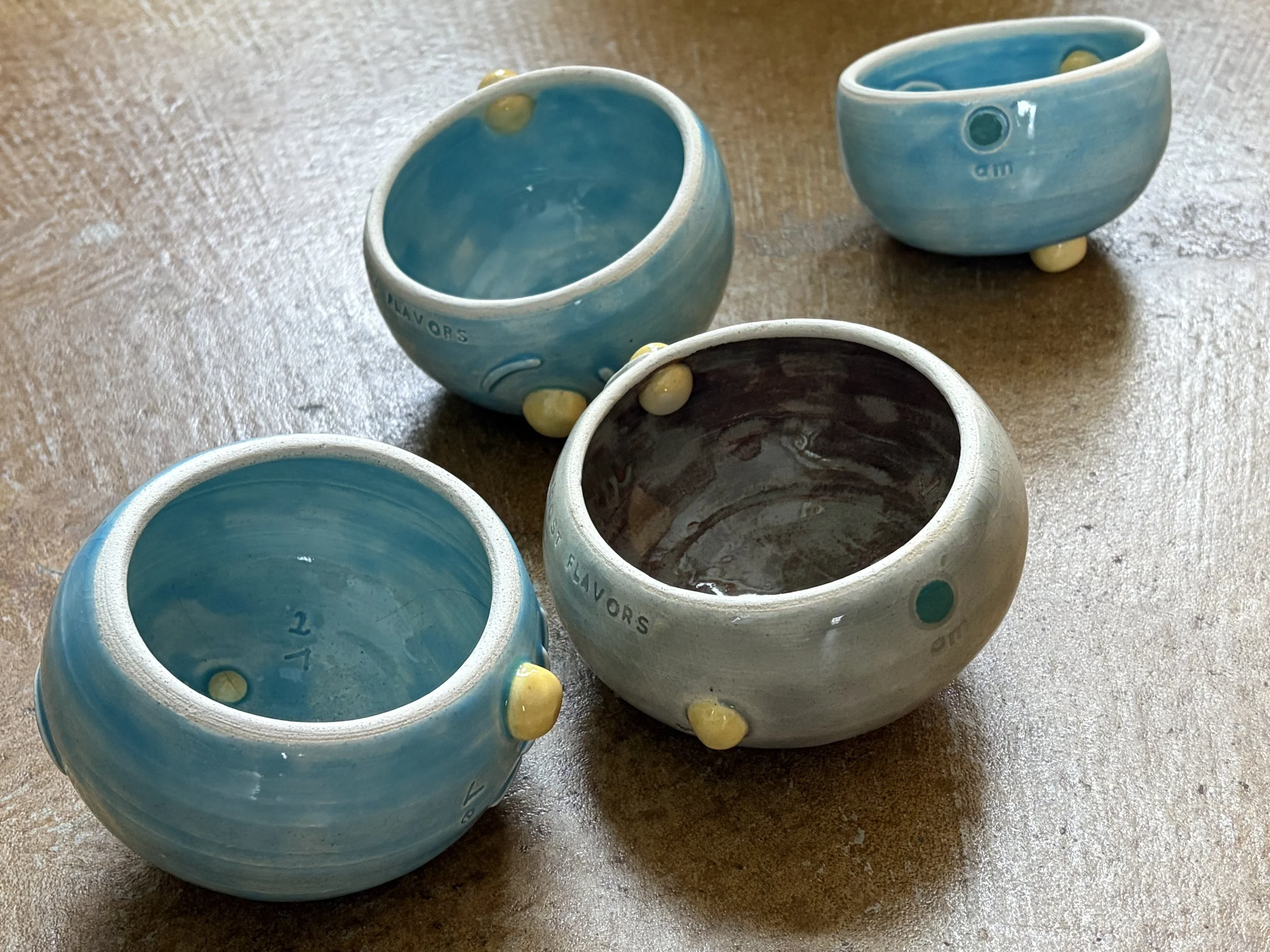 3 flavor neutrino ice cream bowls : amO'