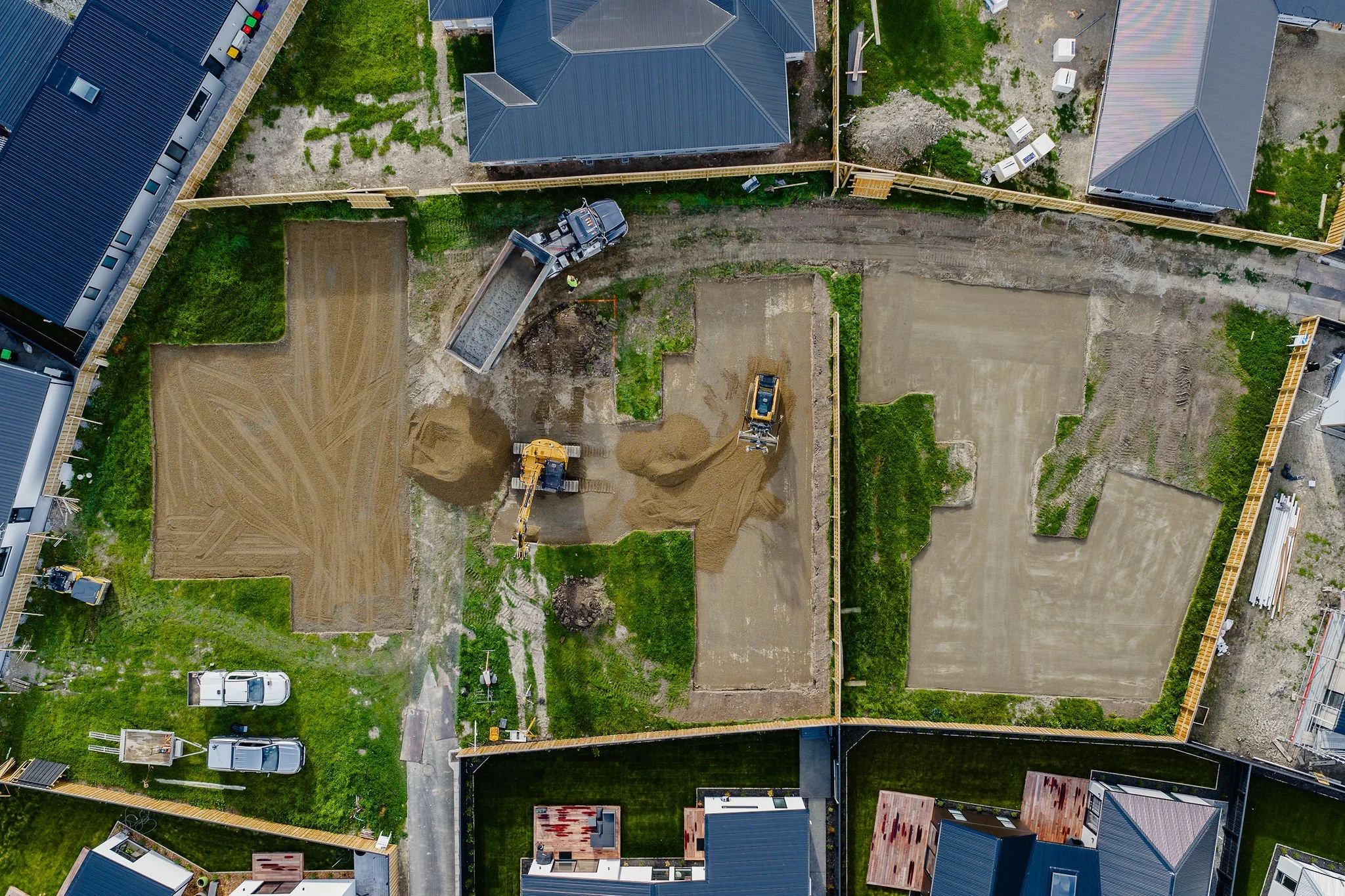 DEMOLITION & EXCAVATION EXPERTS