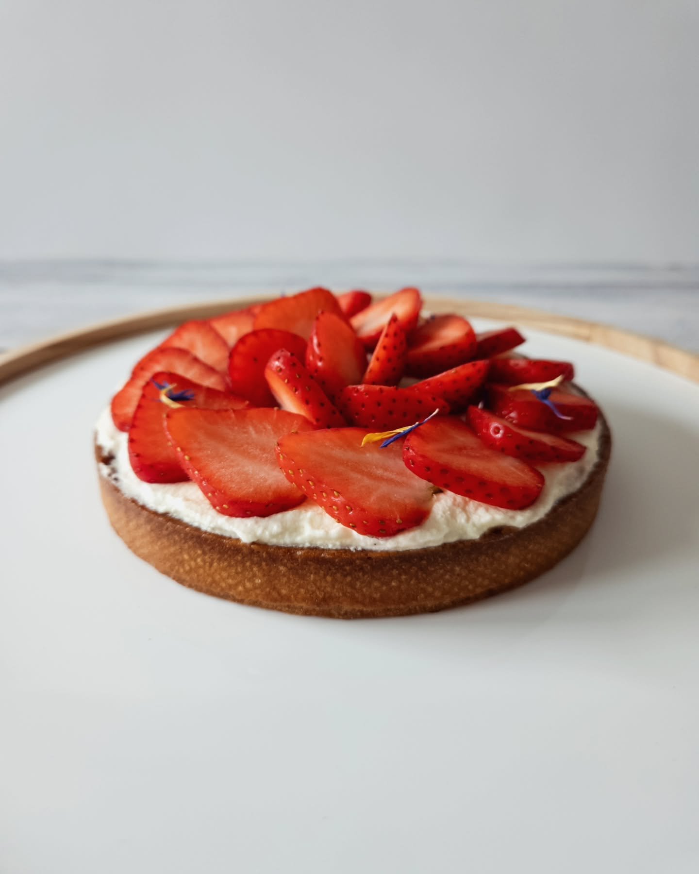 Small strawberry tart with almond cream, strawberry confiture and whipped cream + 🍓

Tarts are quite practical since you can make bunch of tart shells in advance, leave them in the freezer and use them later, just add filling you like. You don't nee