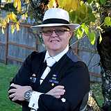 thumbnail_Darren laur Profile.png