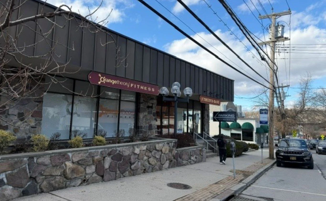 1,600 SF Former Bank Space Retail Available for Lease at 222 East Main St Mount Kisco 4