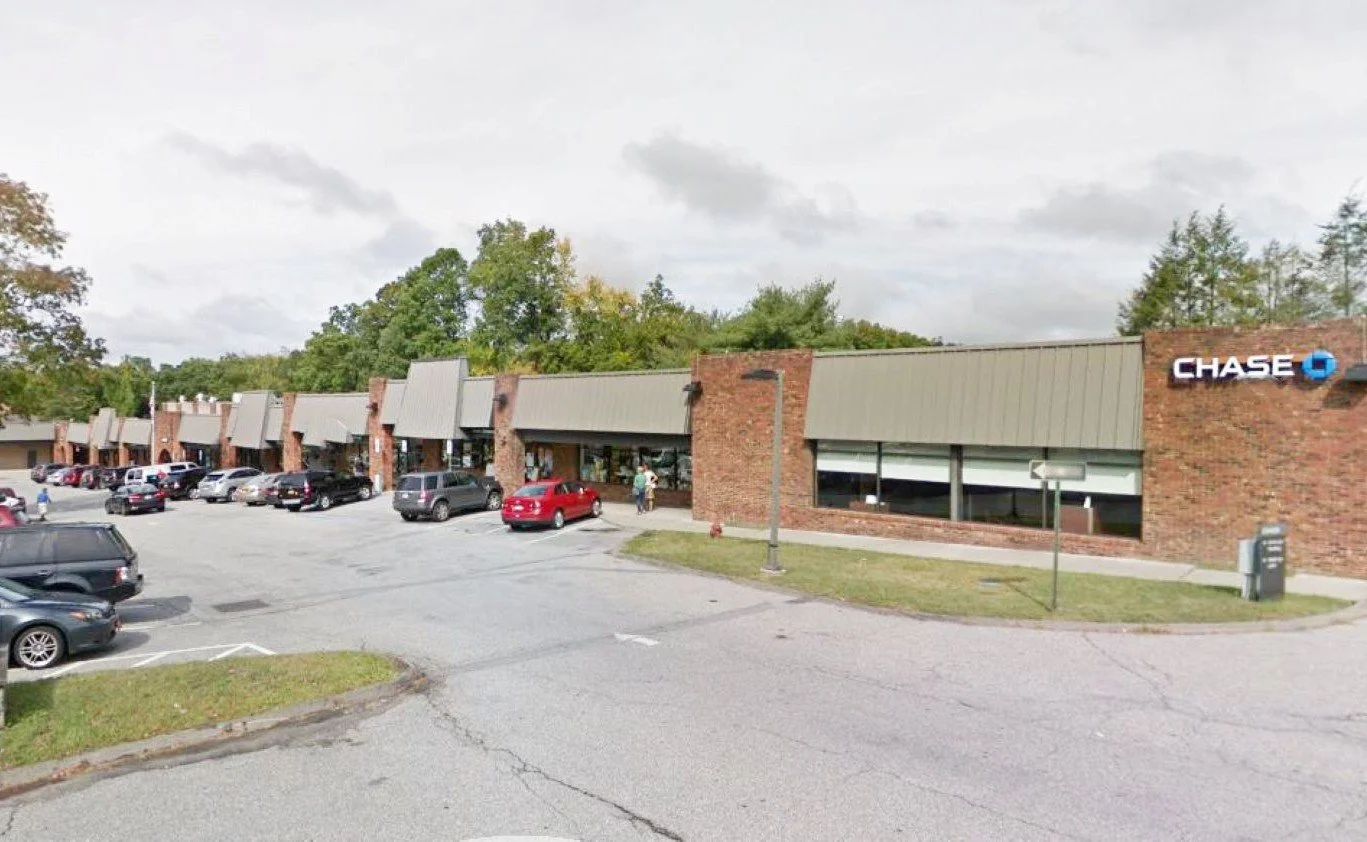 20 N Salem Rd Cross River Orchard Square Shopping Ctr Retail Store For Rent - Admiral M