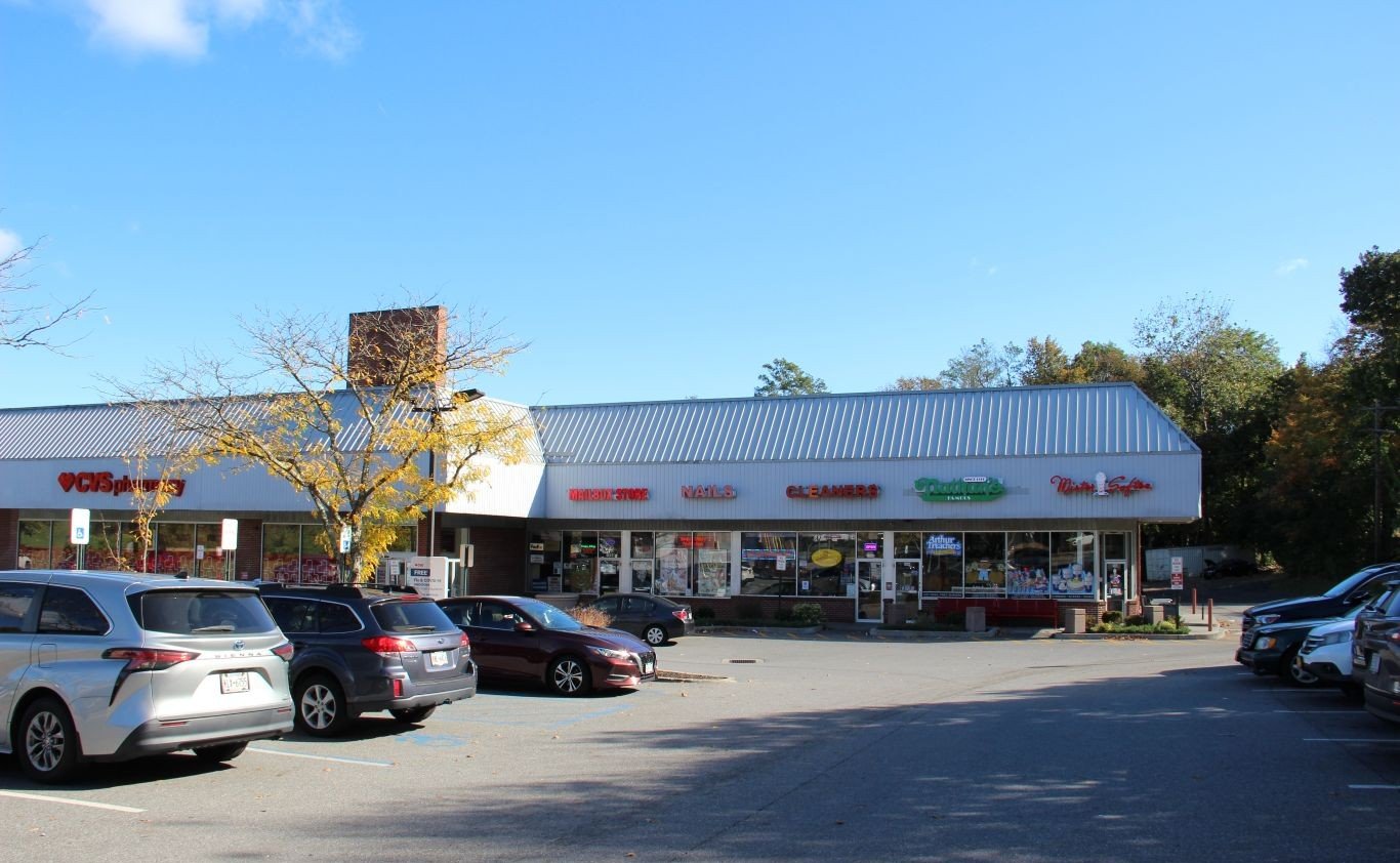 1998-Commerce-Street-Yorktown-Heights-NY-For-Rent-Retail-3.JPG