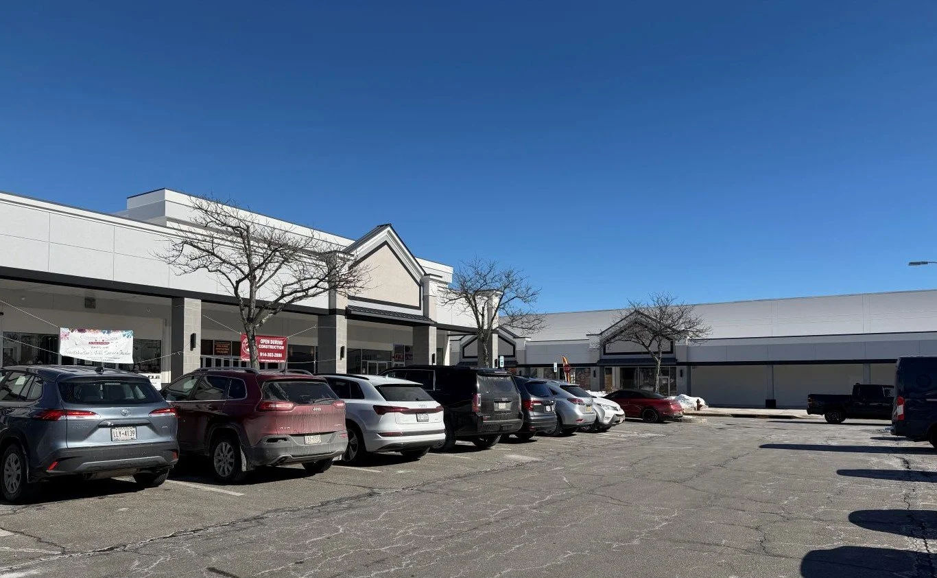 1,100+ SF - 1 Triangle Shopping Center Yorktown Commercial Restaurant Space for Lease 2