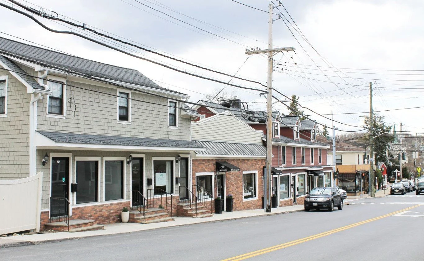 500 SF Retail Space in Armonk at 436 Main Street Armonk NY - Admiral Real Estate M