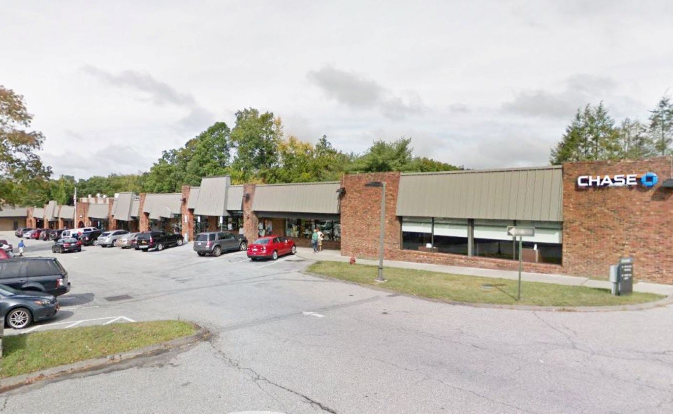 20 N Salem Rd Cross River Orchard Square Shopping Ctr Retail Store For Rent - Admiral