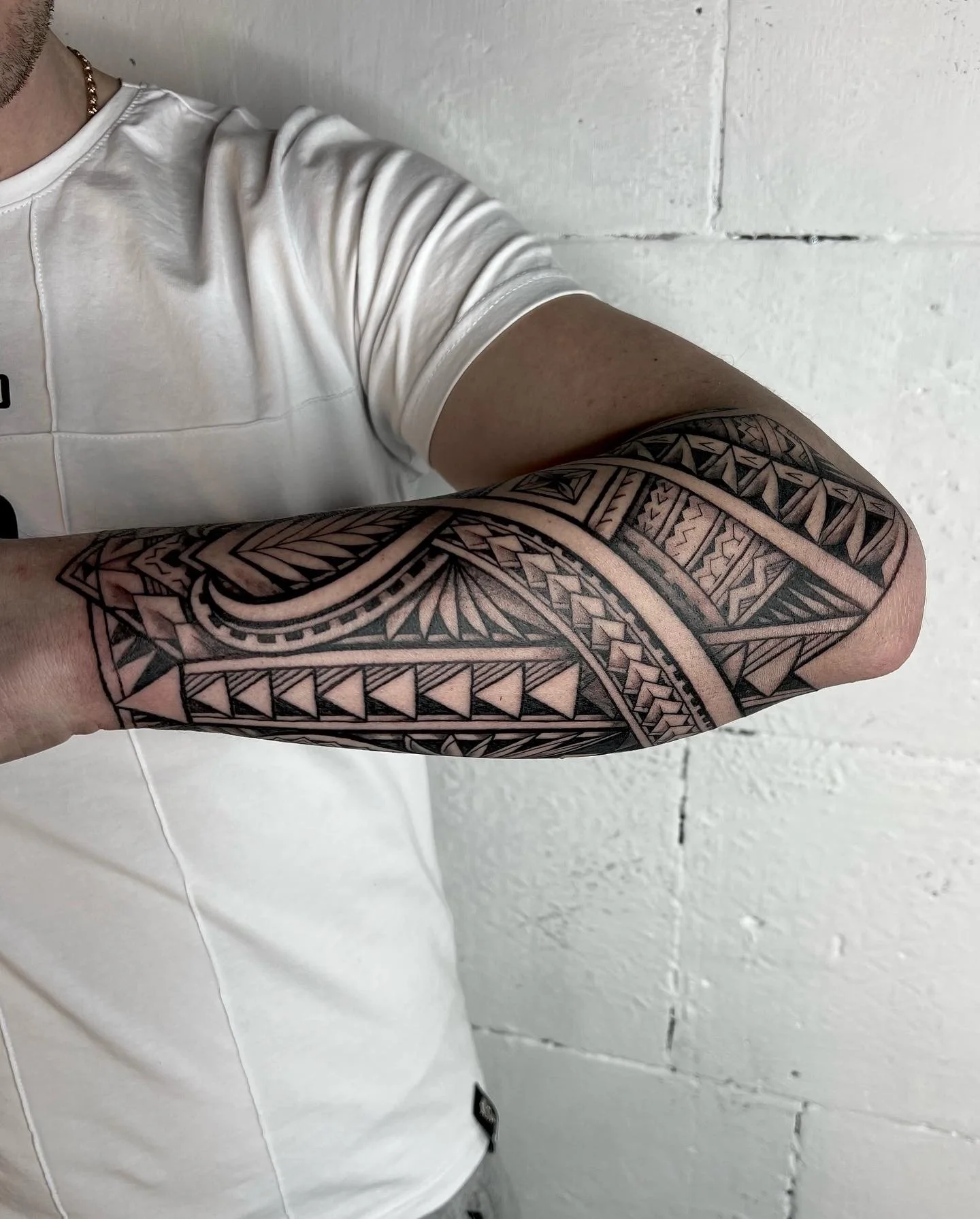 maori geometry tattoo