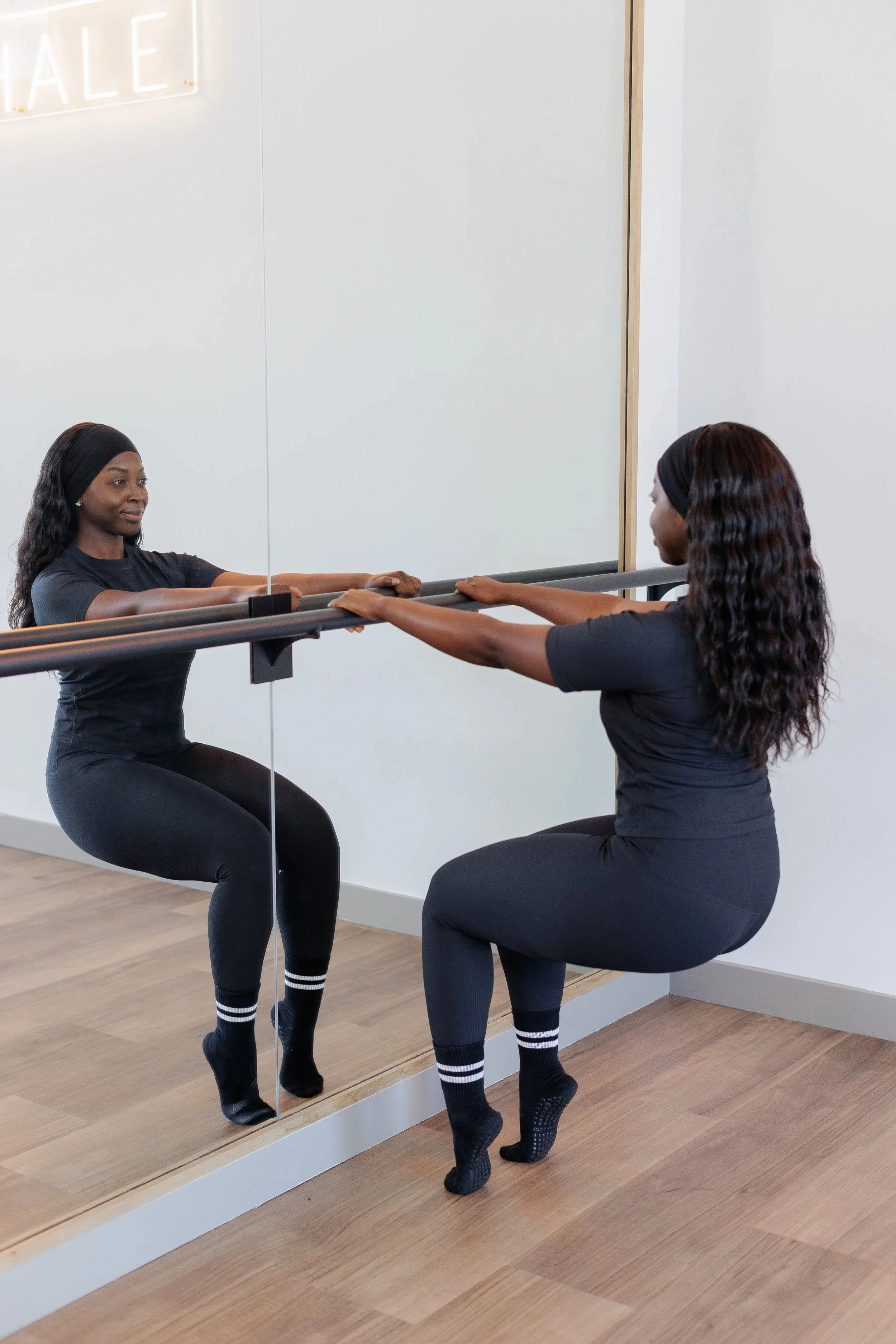 BARRE BAR: STUDIO CLASS
