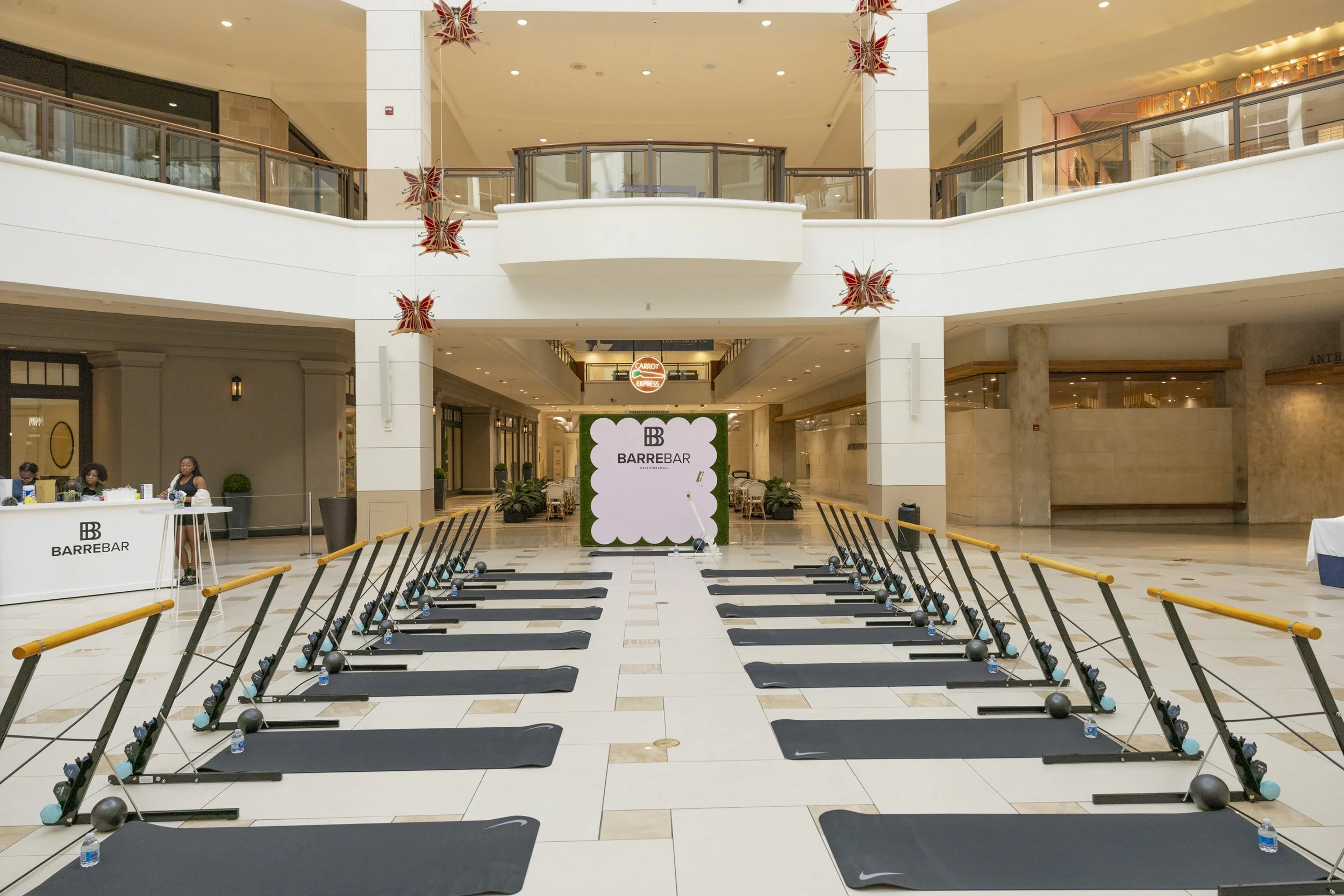 BARRE BAR X AVENTURA MALL