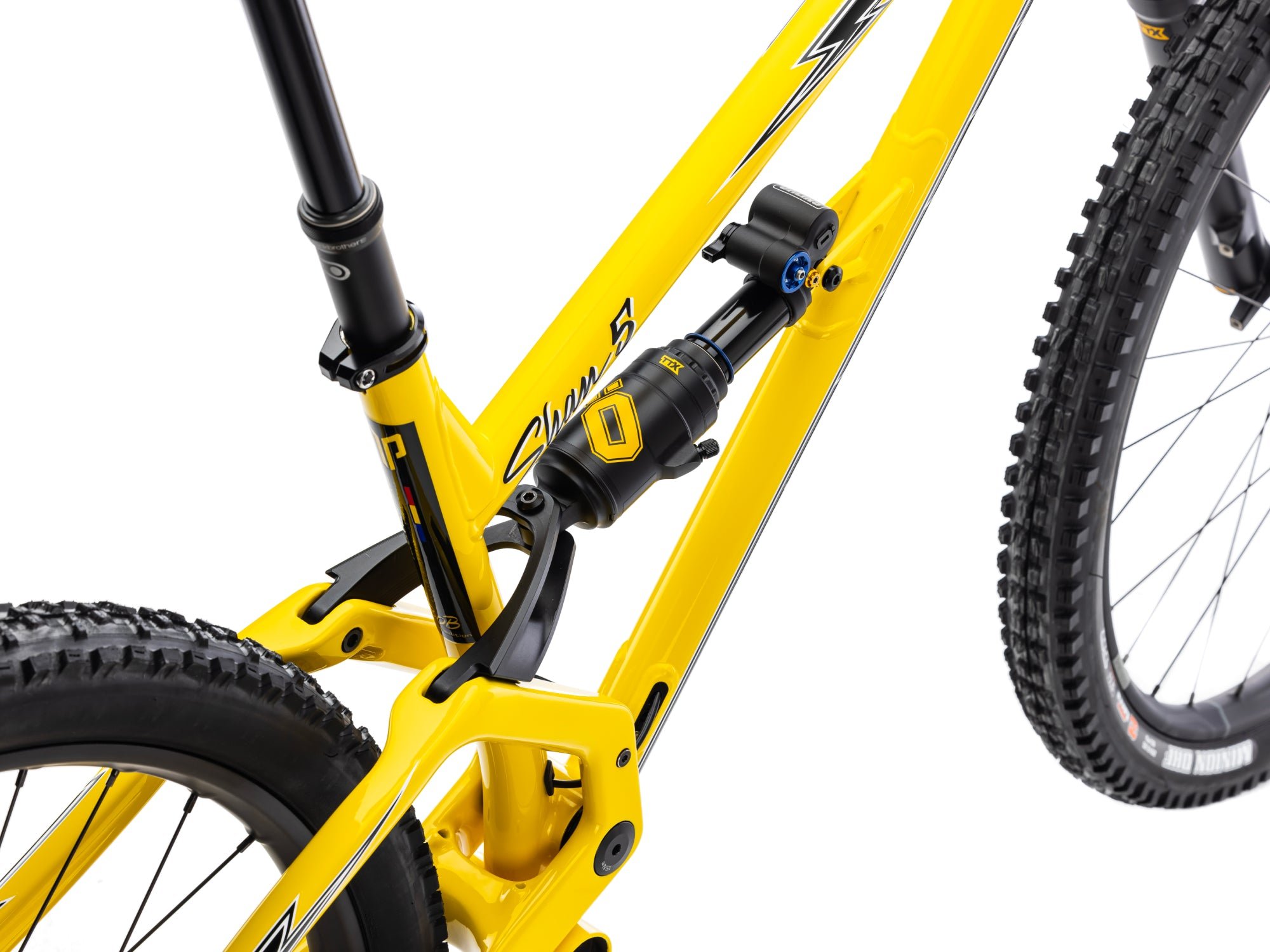 shan_n5_rolling_yellow_2023-8.jpg
