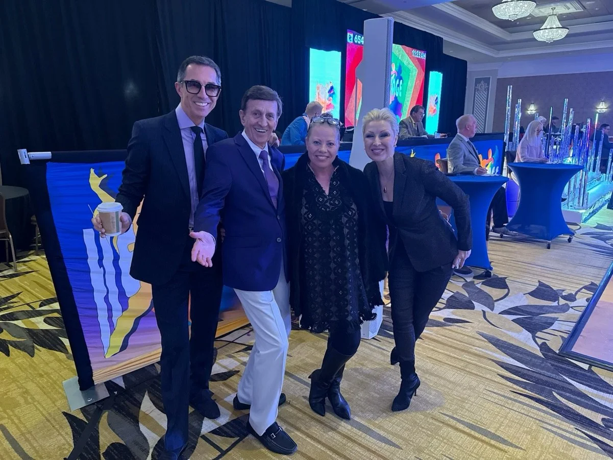 A HUGE thank you to Cassandra, Peter and Joy for having me at the beautiful Heritage competition @heritageclassicchampionships 😍❤️ earlier this month. It was a fabulous comp, perfect venue, nice people, great dancing - everything you want in a succe