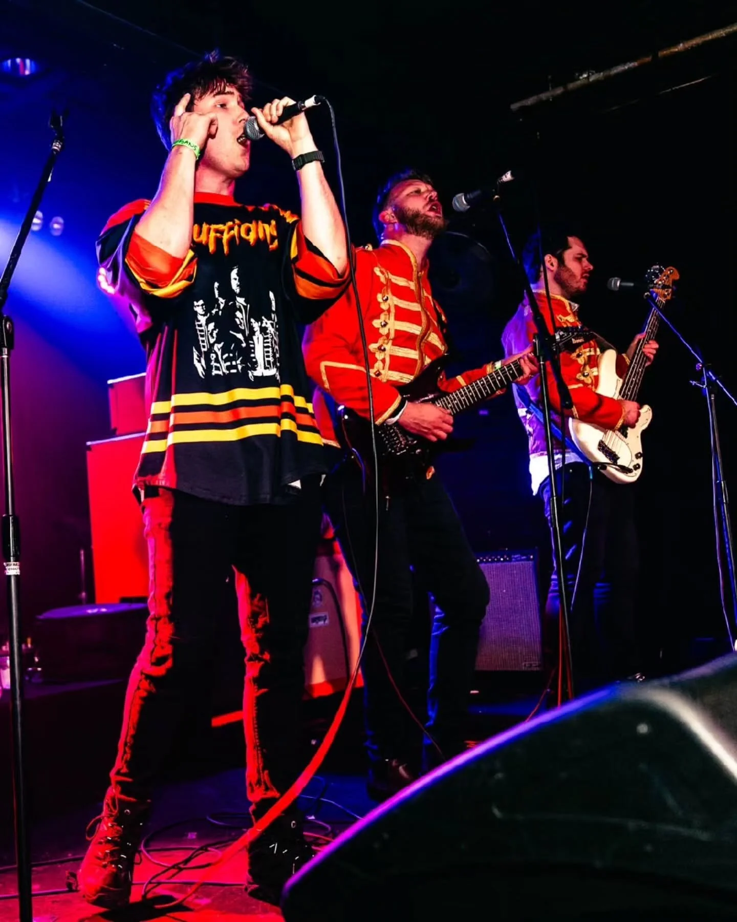 These rambunctious rapscallions from Newcastle definitely needed to be involved in our birthday gig 🎂

Over the years @ruffiansaus have graced Catastrophe lineups with their original sets, along with stellar covers of Panic, My Chem, and the Punk Go