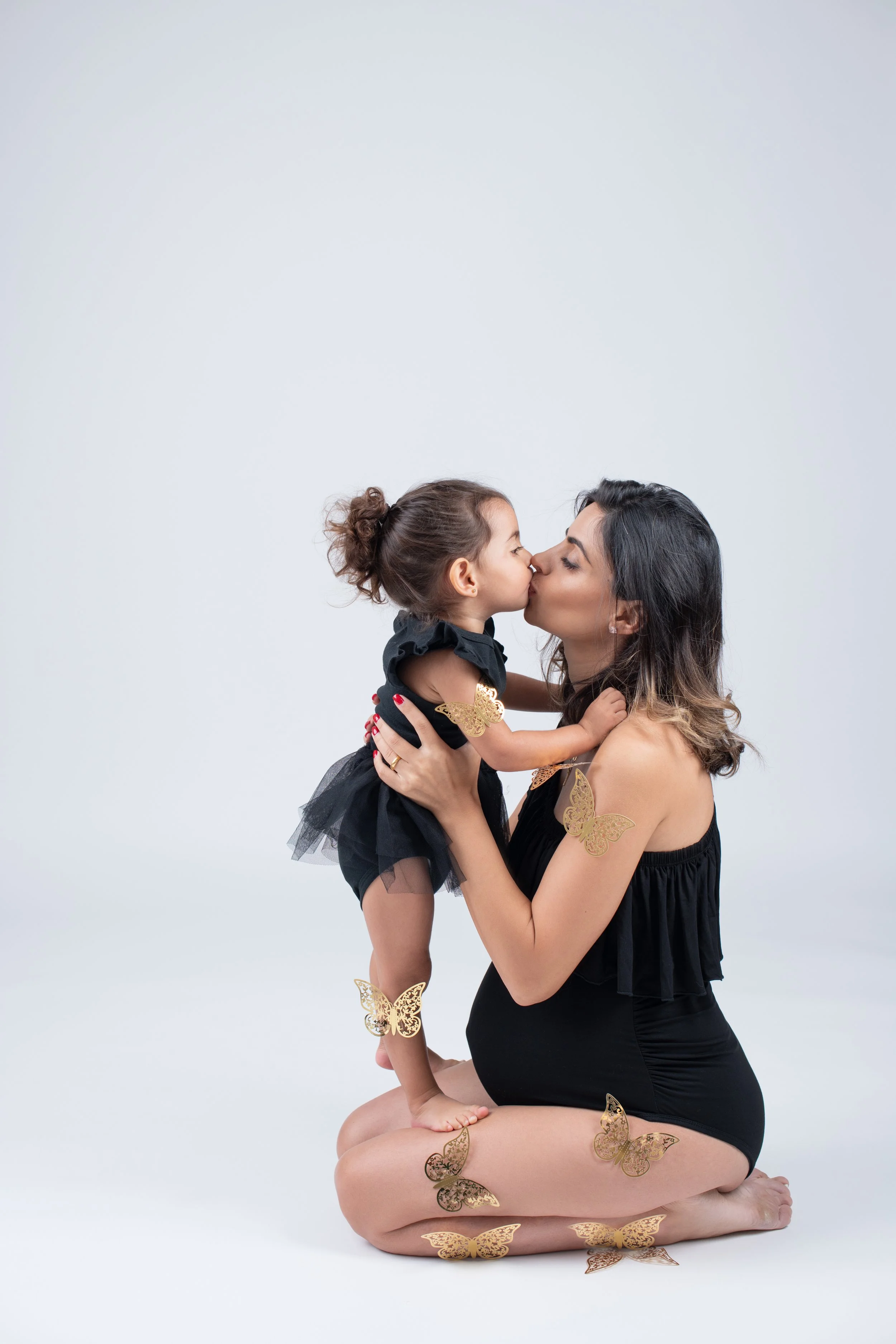 Vard%20and%20Sofi%20maternity%202-032-Edit.jpeg
