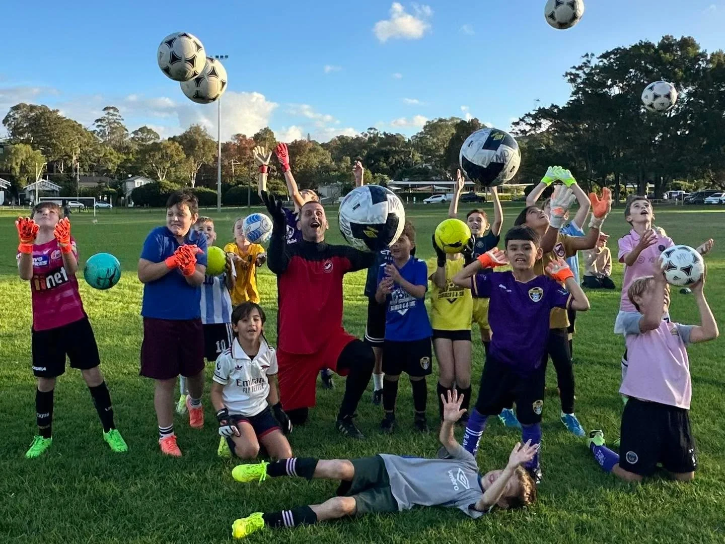 Goal Keeper training with Marin is the best! 

Every second Wednesday, alternating locations, but the times will always be the same. 
Juniors - 4:00 - 5:00pm
Youth - 5:00 - 6:00pm

Next Week Marin will be at Beacon Hill!

#PlayUNITED 💜🖤