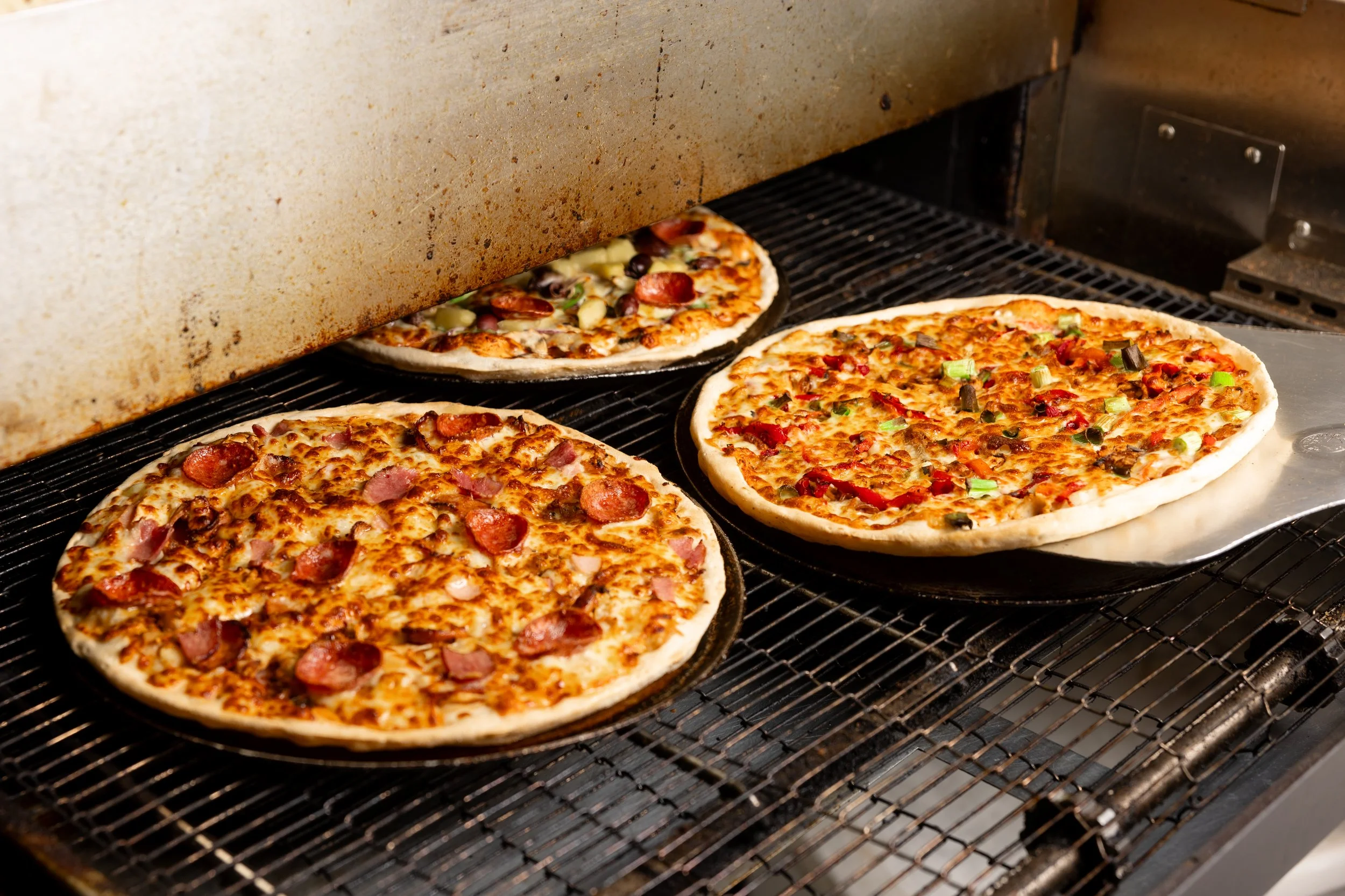 $15 Pizzas Monday to thursday