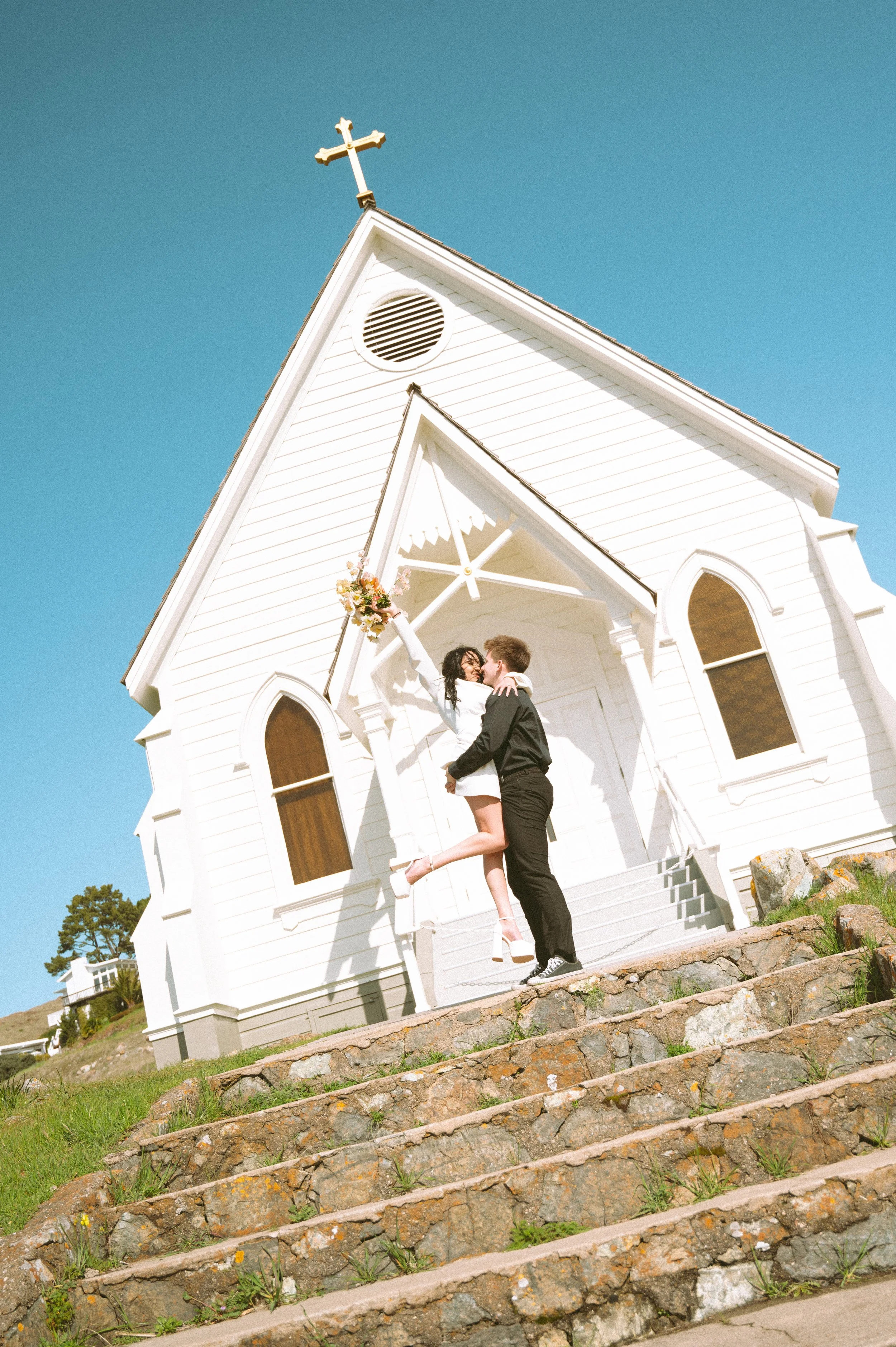 A Small, Scenic Church Elopement