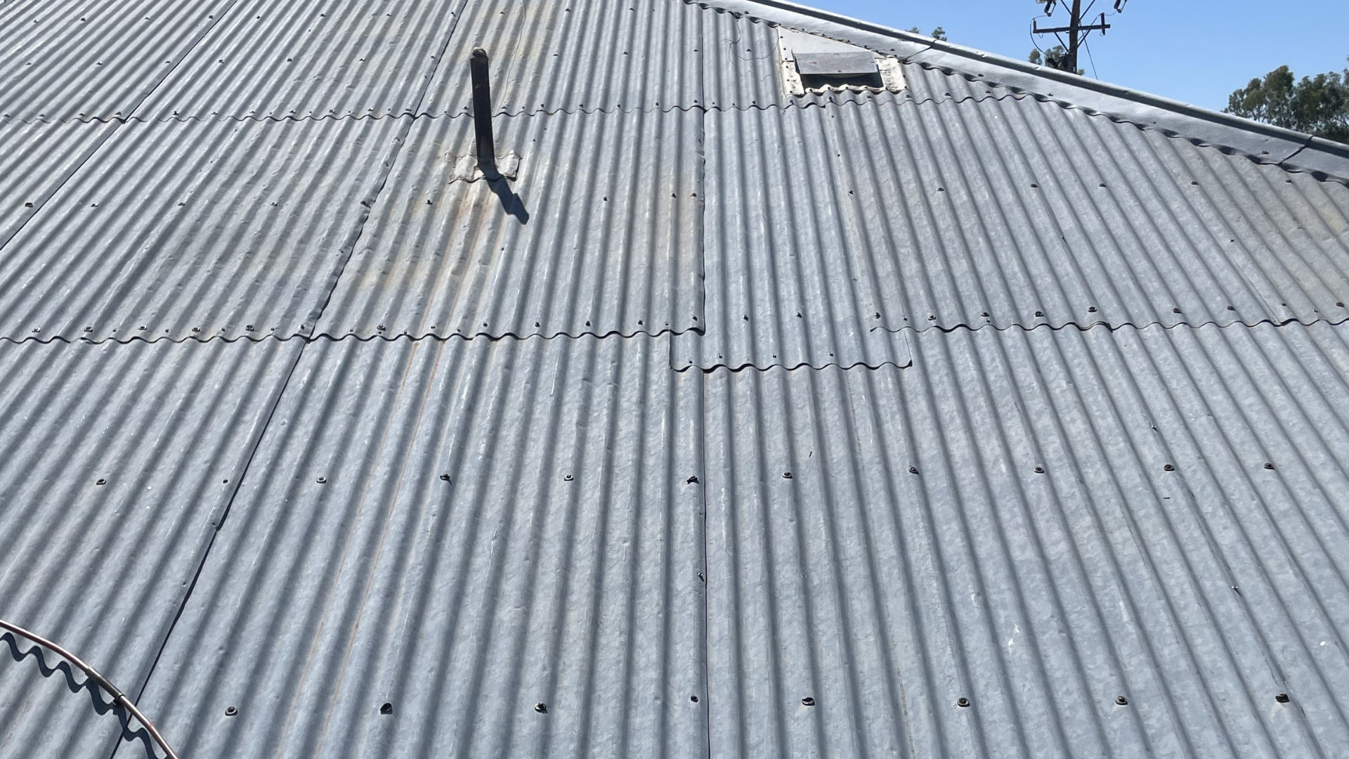 Bluff Roof Painting - Specialists in Metal Roofs
