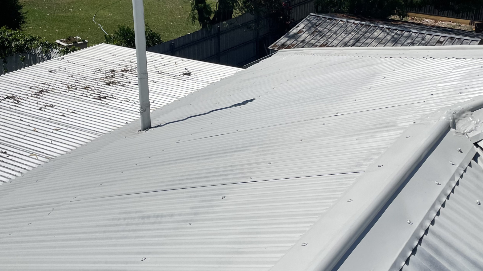 Capella Roof Painting - Specialists in Metal Roofs