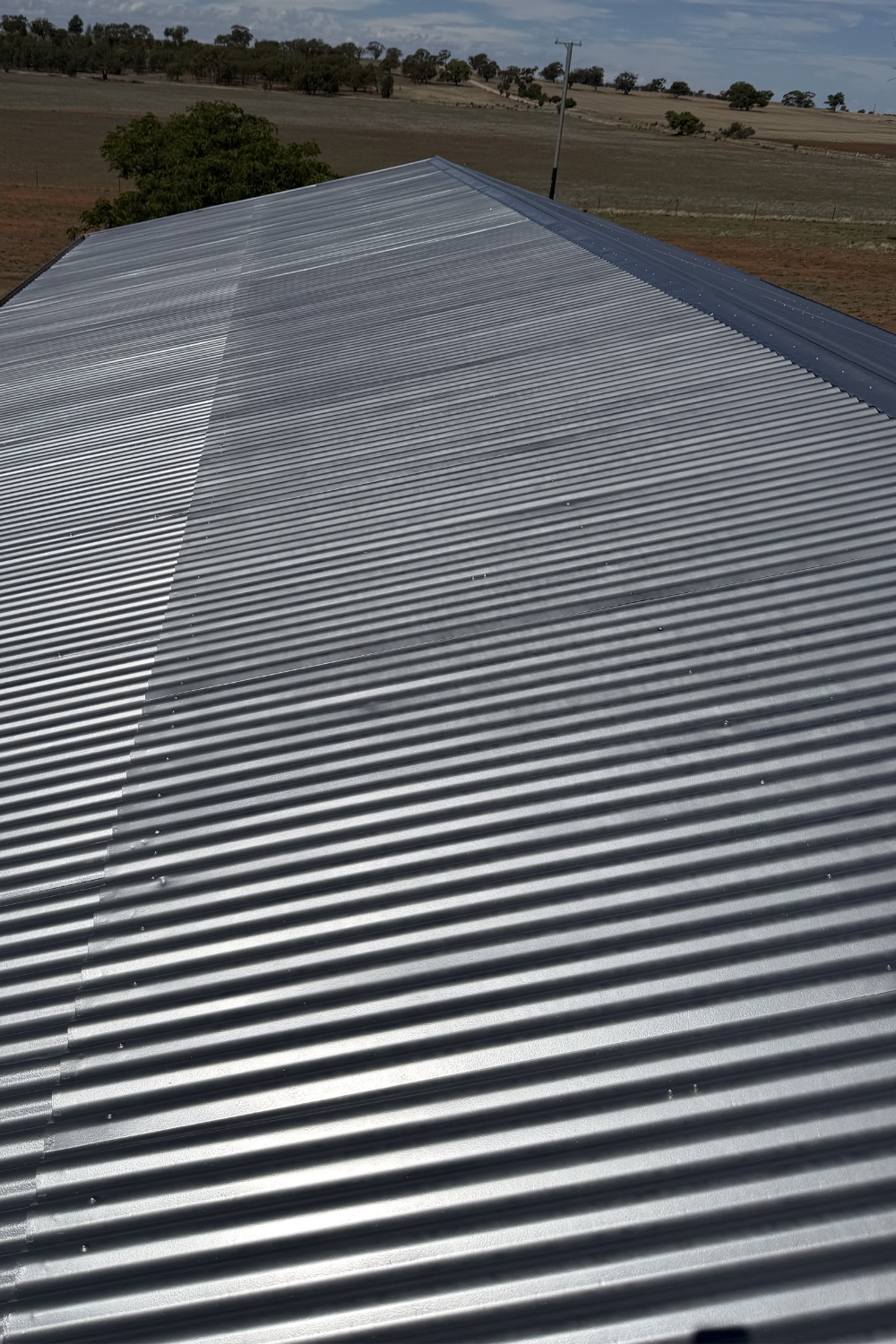 A freshly painted metal roof in Yuleba after painting grey.