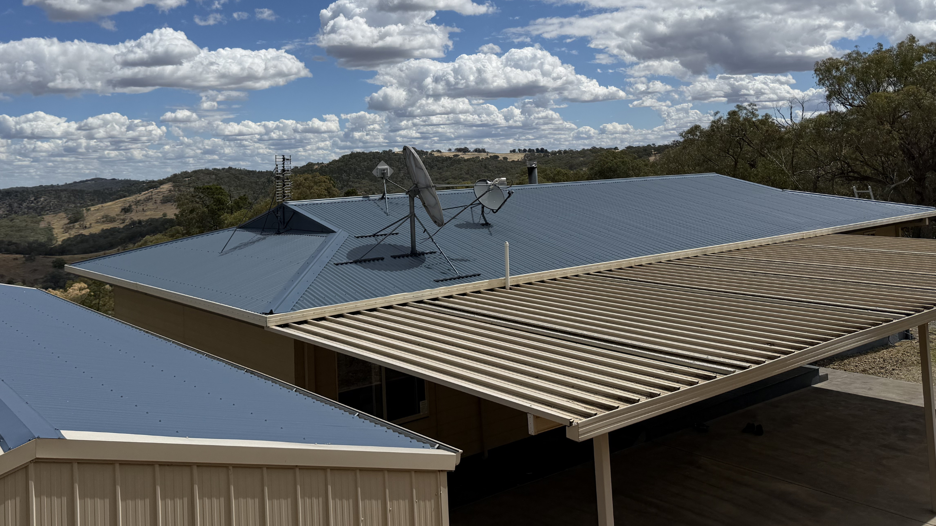 Roma Roof Painting - Specialists in Metal Roofs
