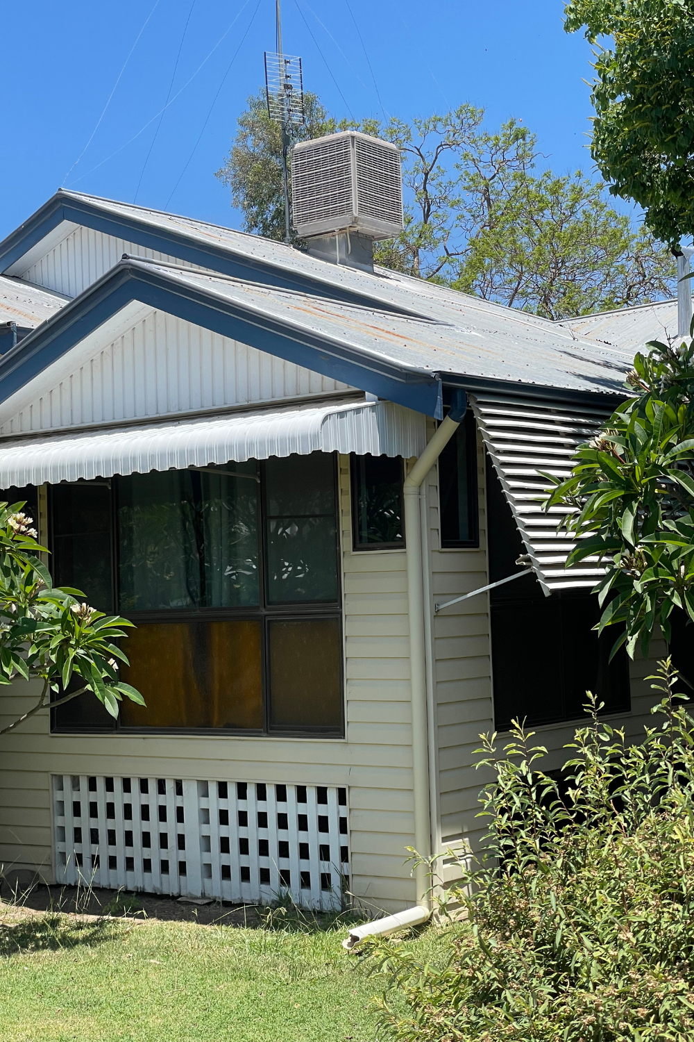 A house roof in Goondiwindi showing clear signs of rust prior to a full restoration.