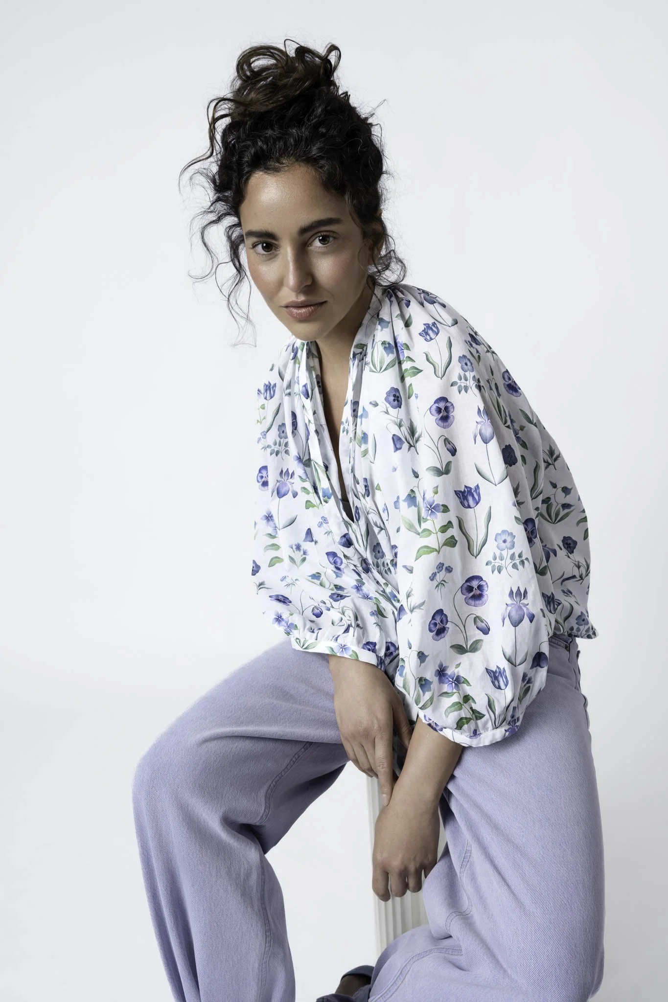 meena_project_matha_blouse_26_tie_light_blue_1b.jpg