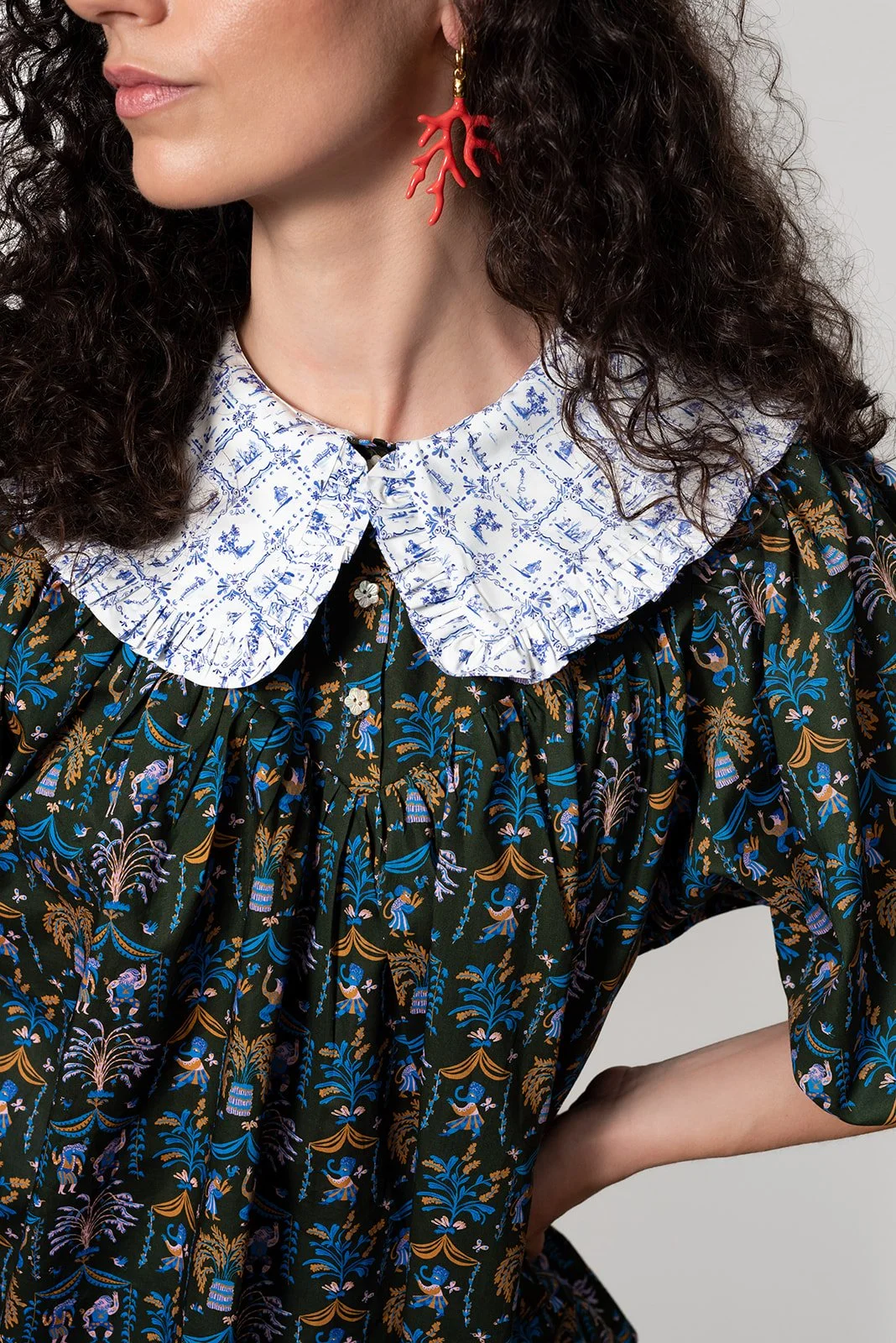 Delft-Ruffle-Cornered-Collar-A-Celebration-8.jpg