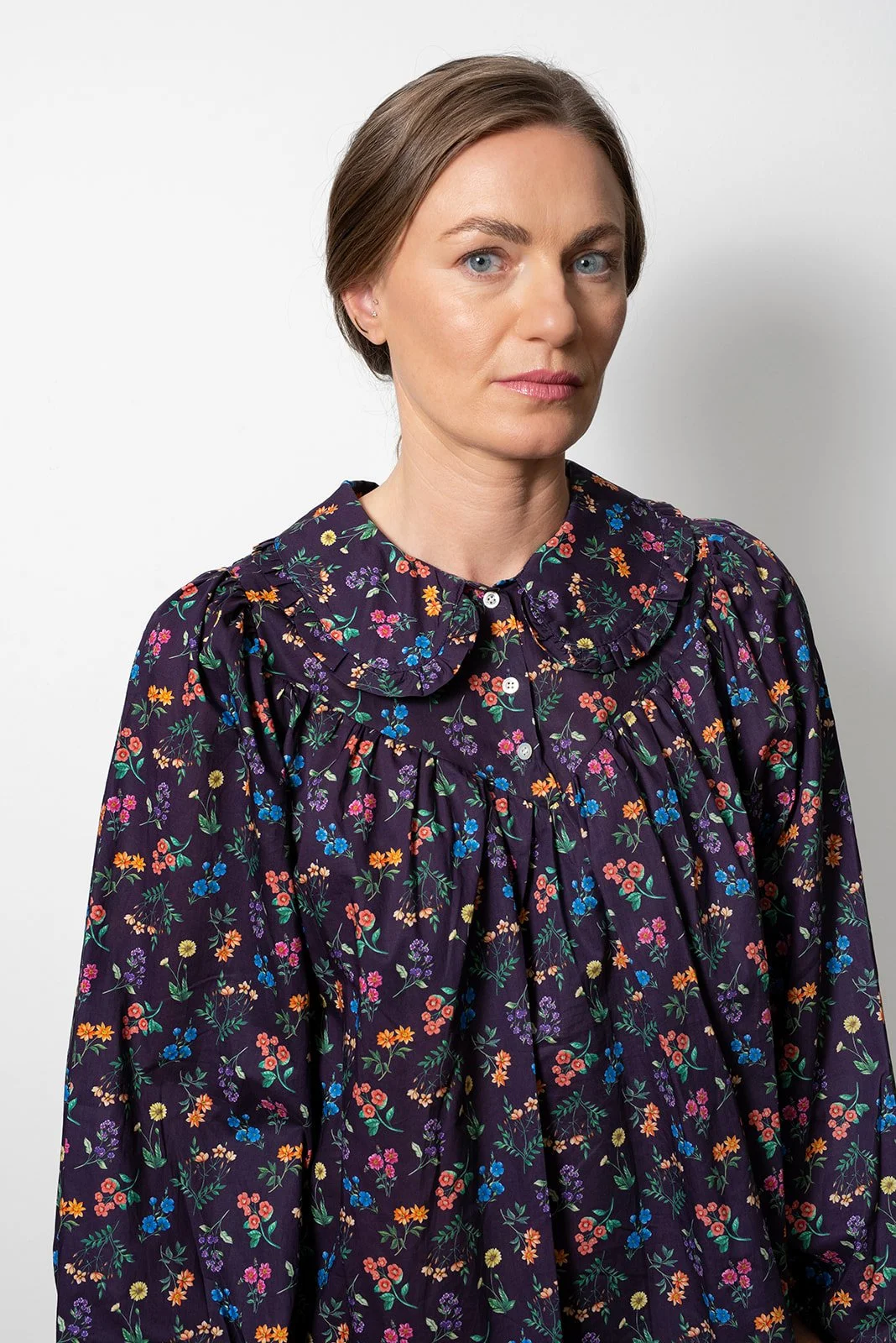 Ruffle-Blouse-Annie-3.jpg