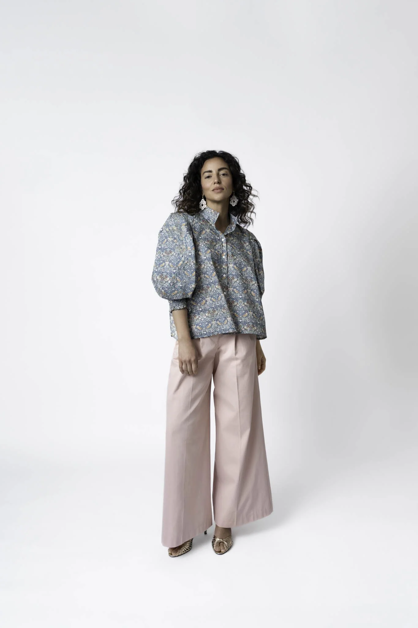meena_project_blouse_26_strawberry_1.jpg