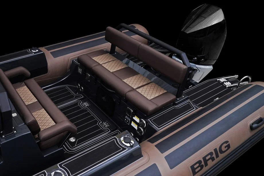 Brig-Navigator-26_interior-2.jpg